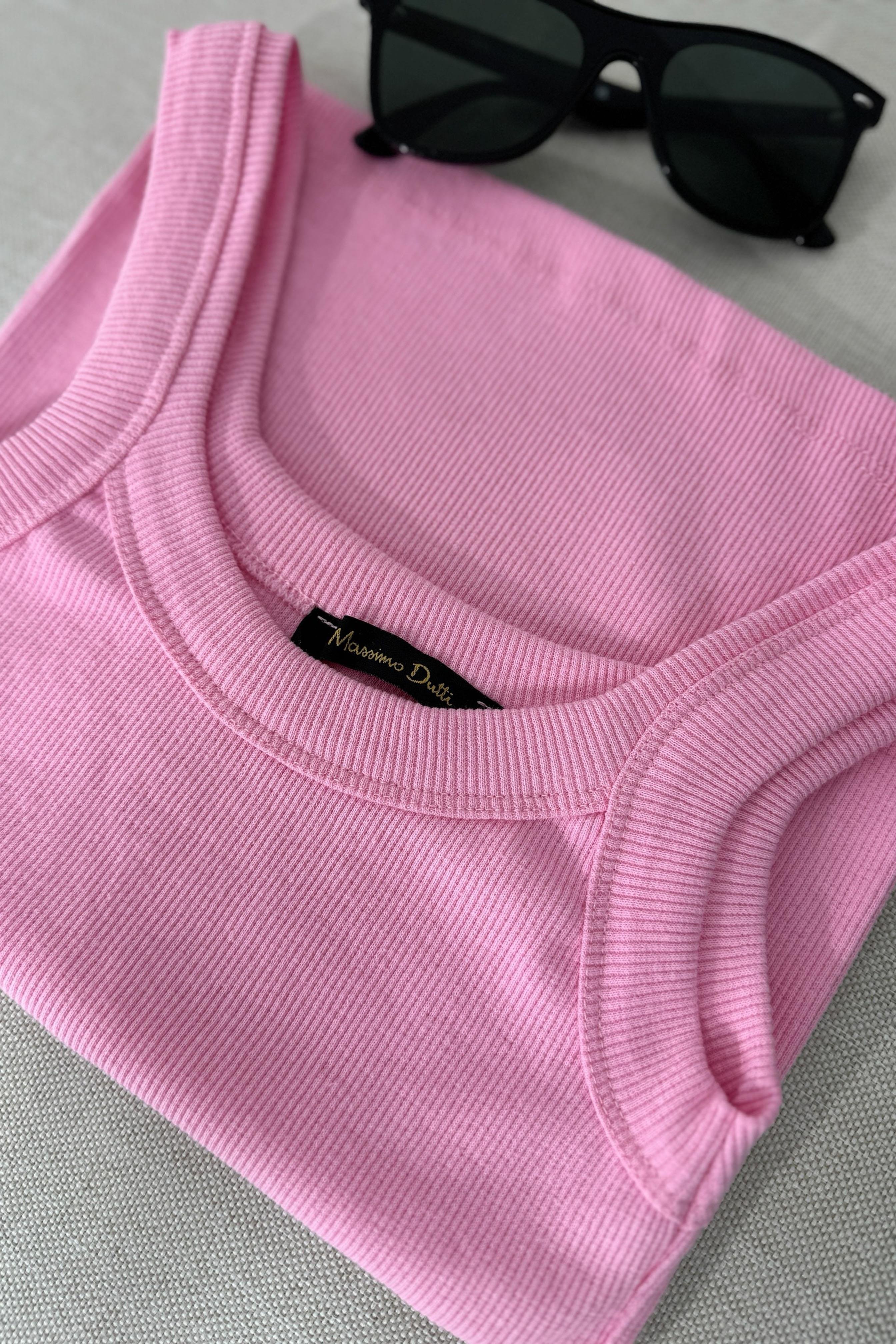 Marka Muadil Askılı Tasarım Crop Bluz Pembe