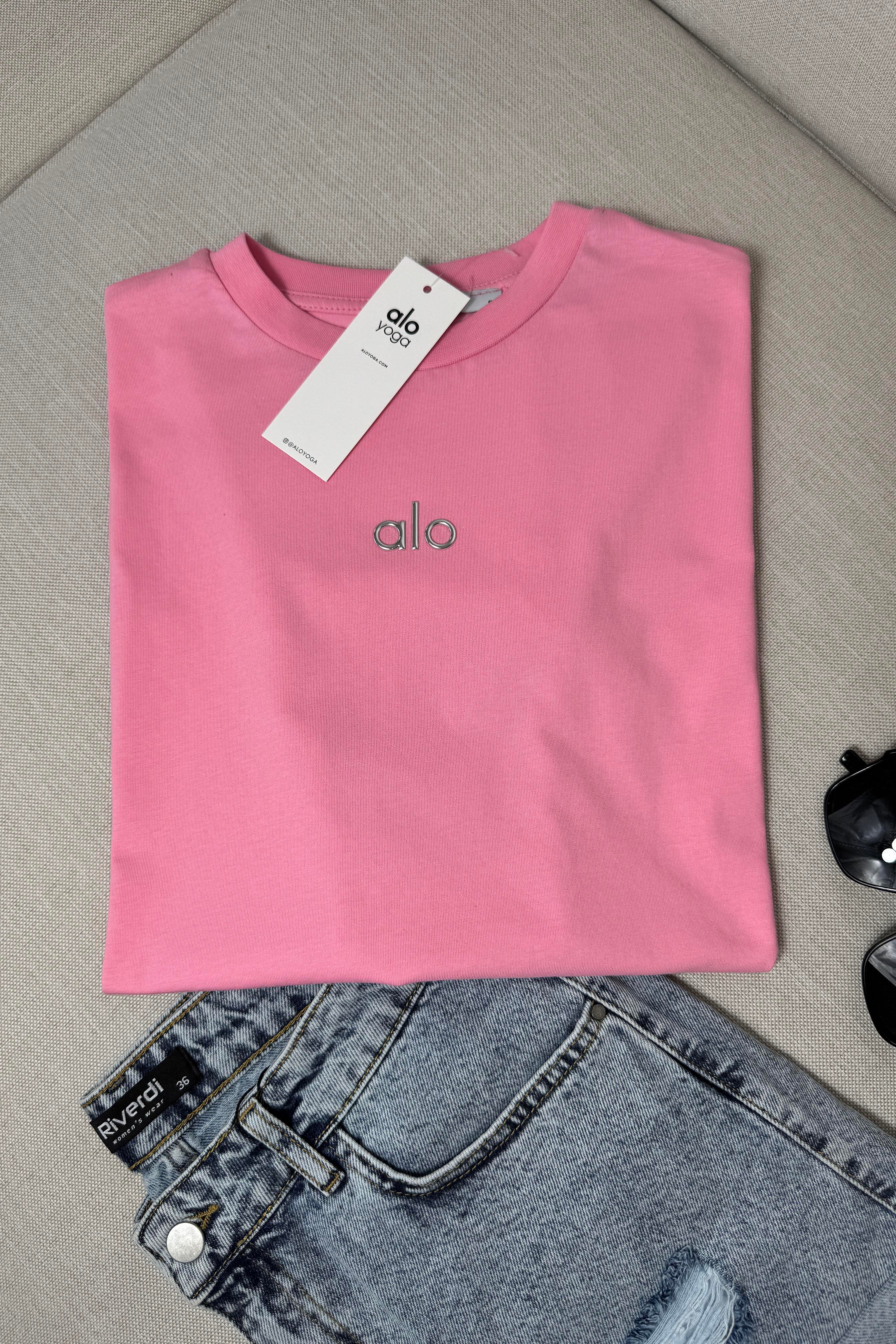 Marka Muadil Baskılı Basic Bluz Pembe