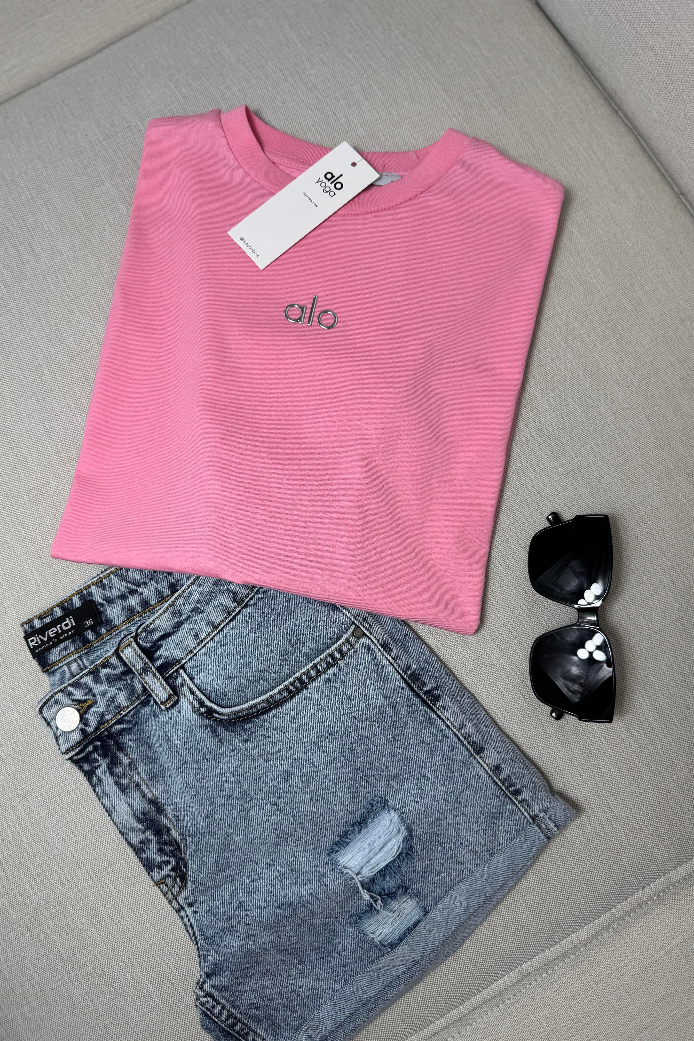 Marka Muadil Baskılı Basic Bluz Pembe