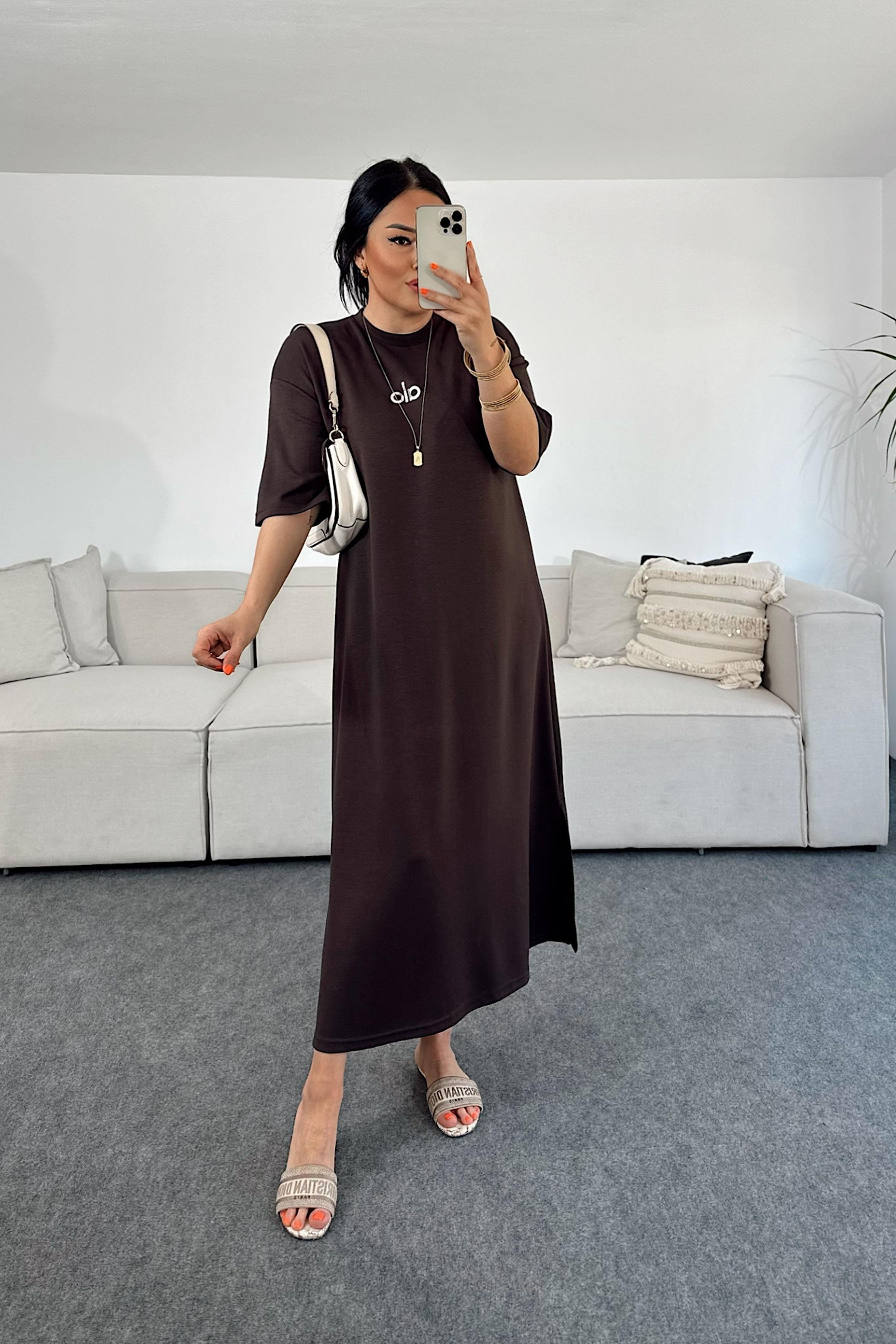 Marka Muadil Oversize Kesim Midi Elbise Acı Kahve