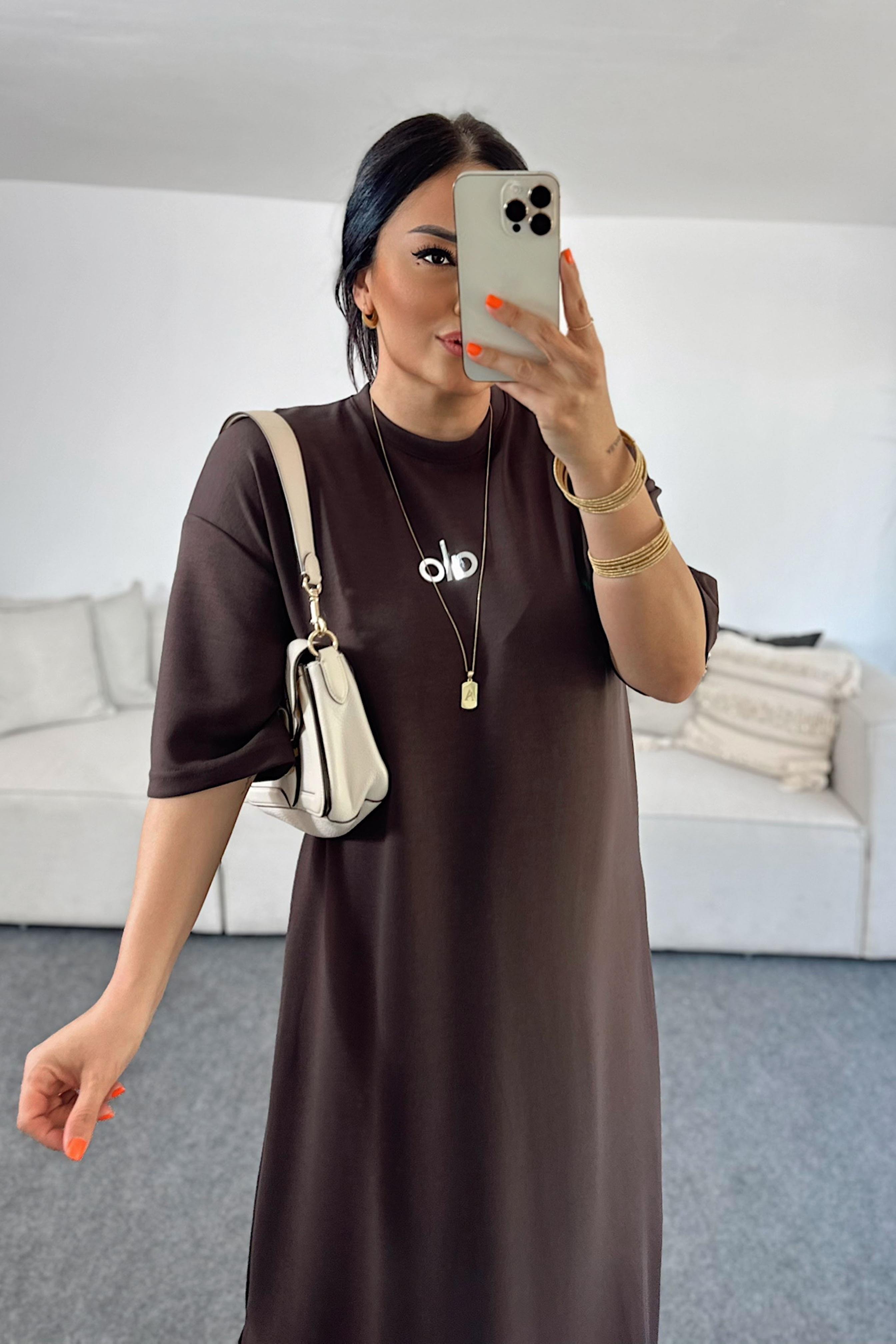 Marka Muadil Oversize Kesim Midi Elbise Acı Kahve
