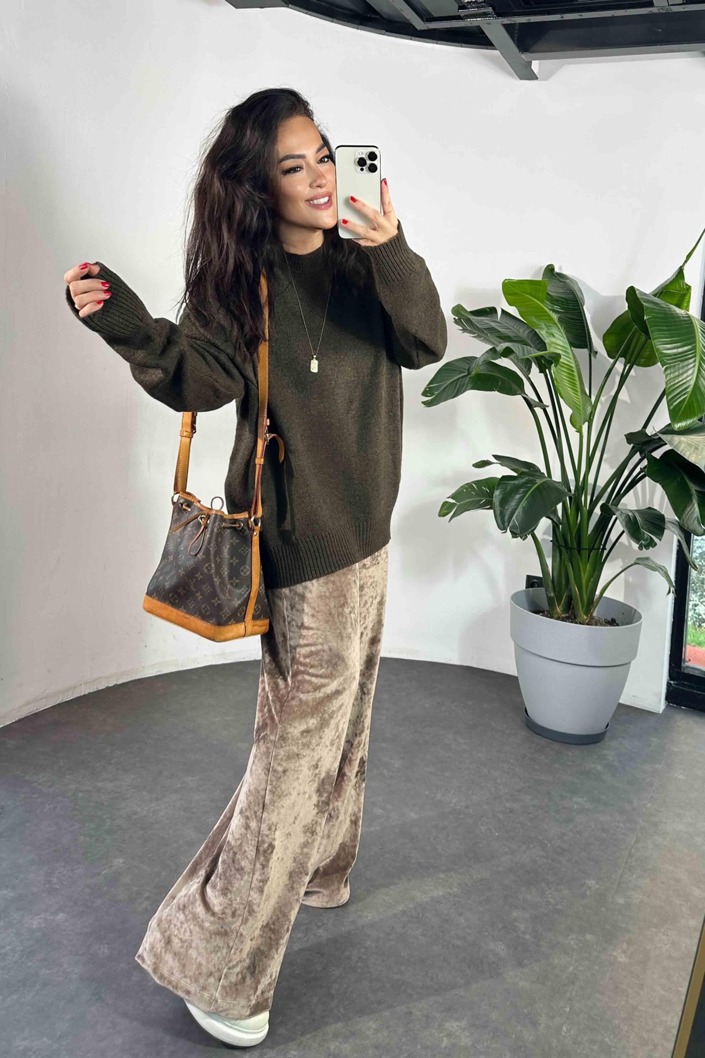 Massi Model Bisiklet Yaka Basic Yumoş Kazak Kahverengi