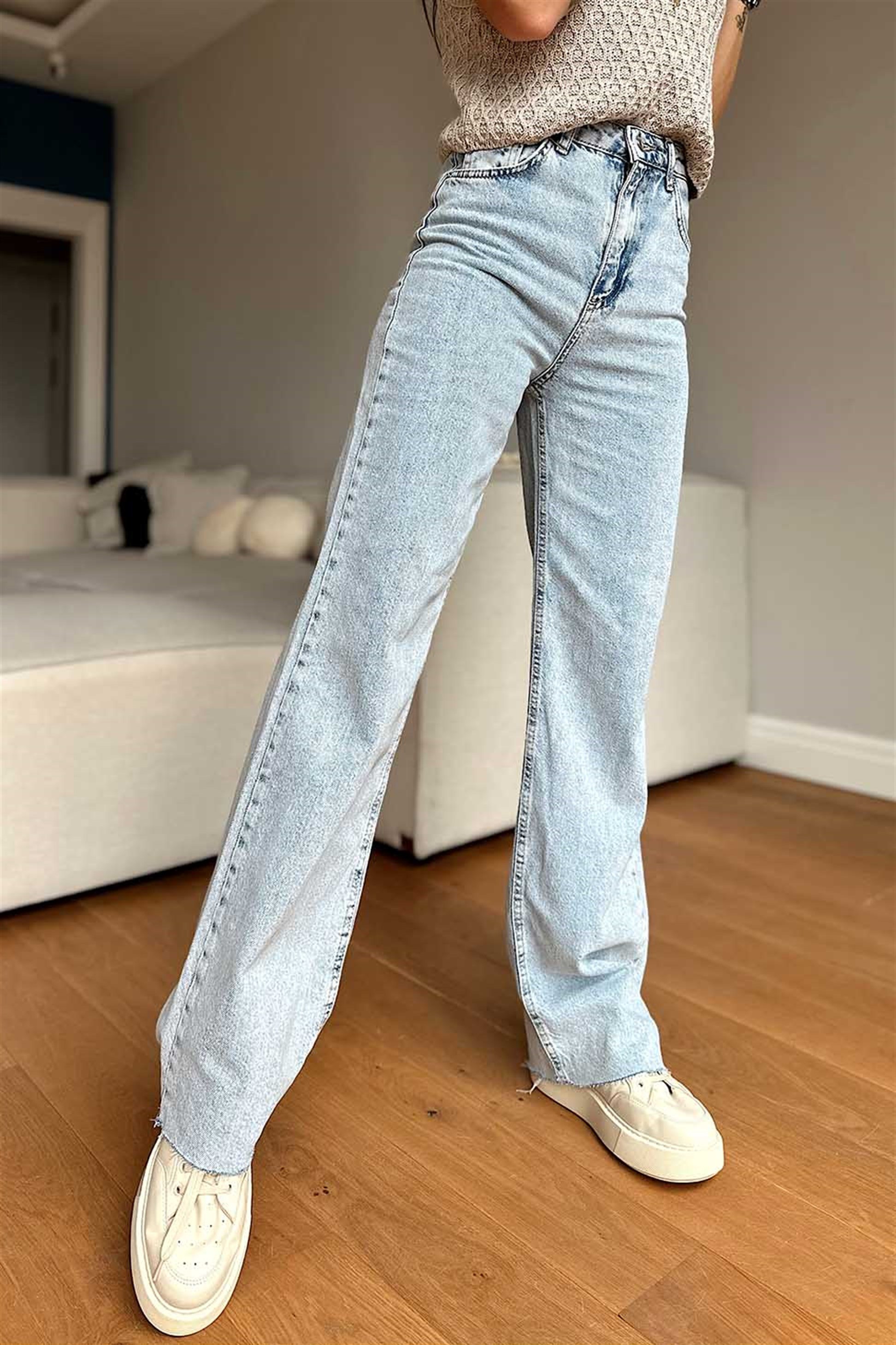 Mngo Model Kesik Paça Pantolon BUZ MAVİSİ