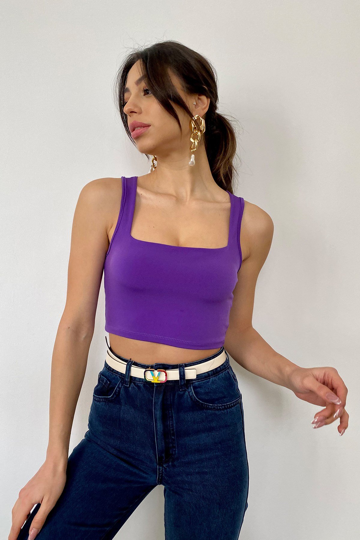 Mor Kalın Askı Kare Yaka Crop Top