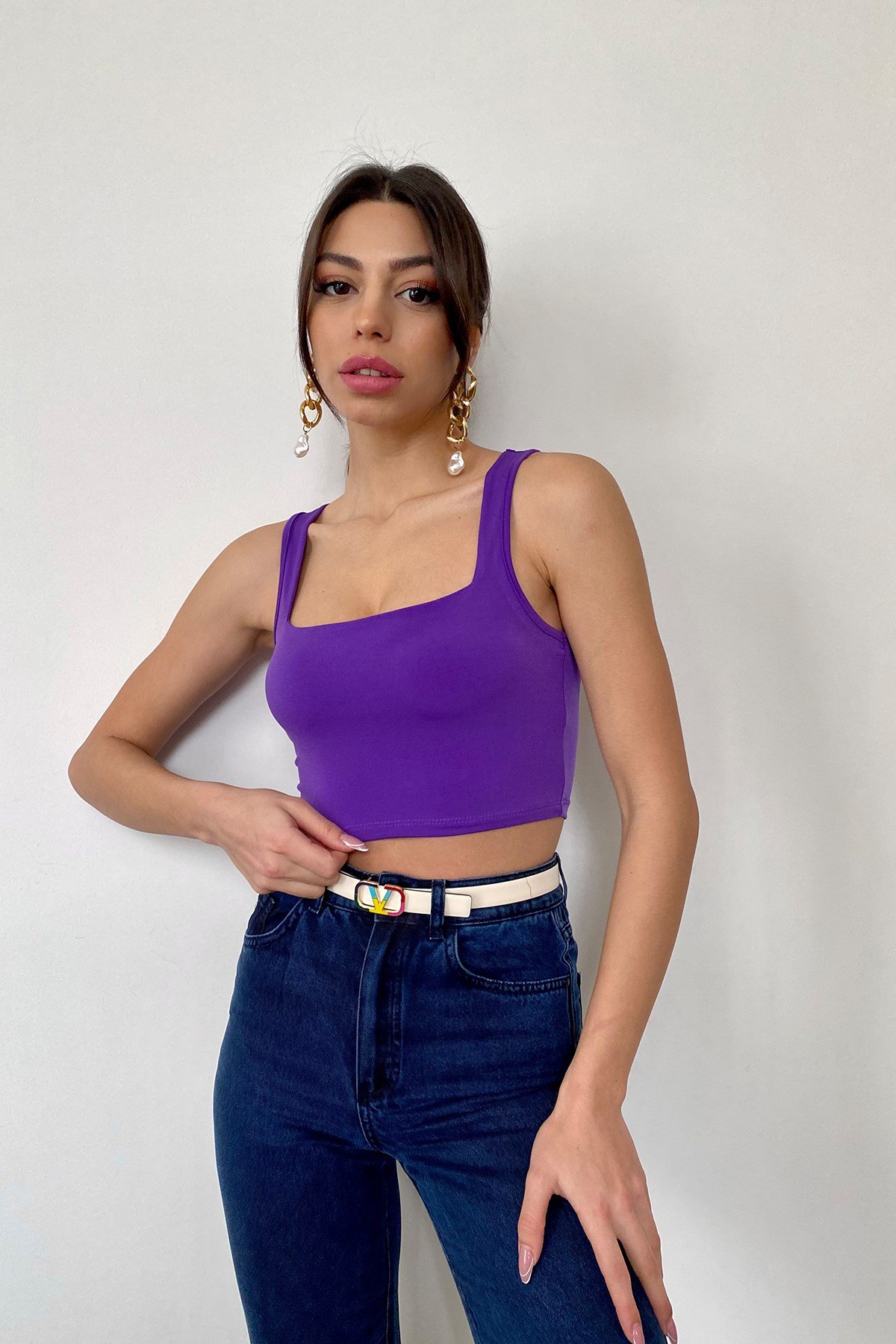 Mor Kalın Askı Kare Yaka Crop Top