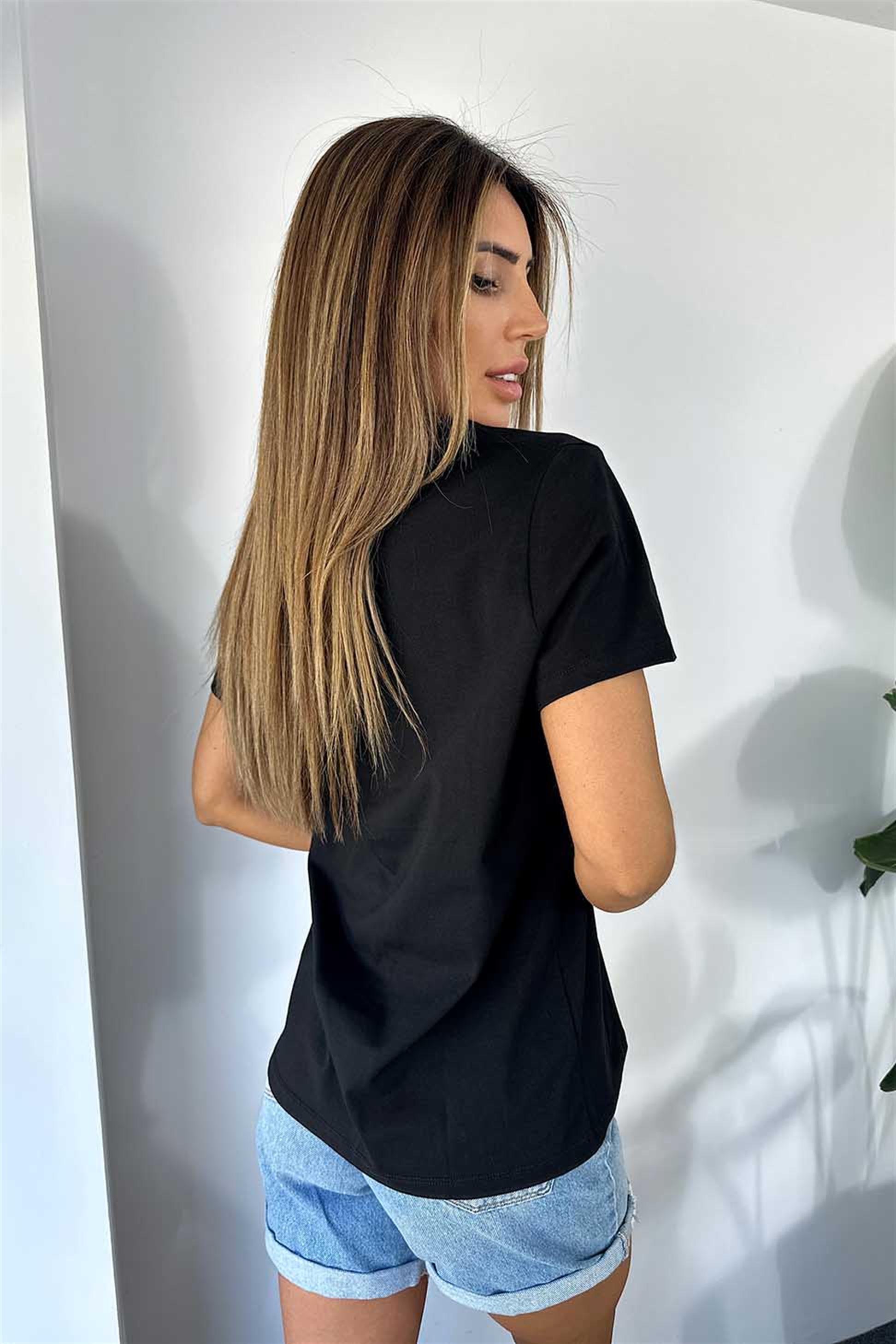 Naturel Pamuklu İnce Penye Bisiklet Yaka Basic Tişört Siyah