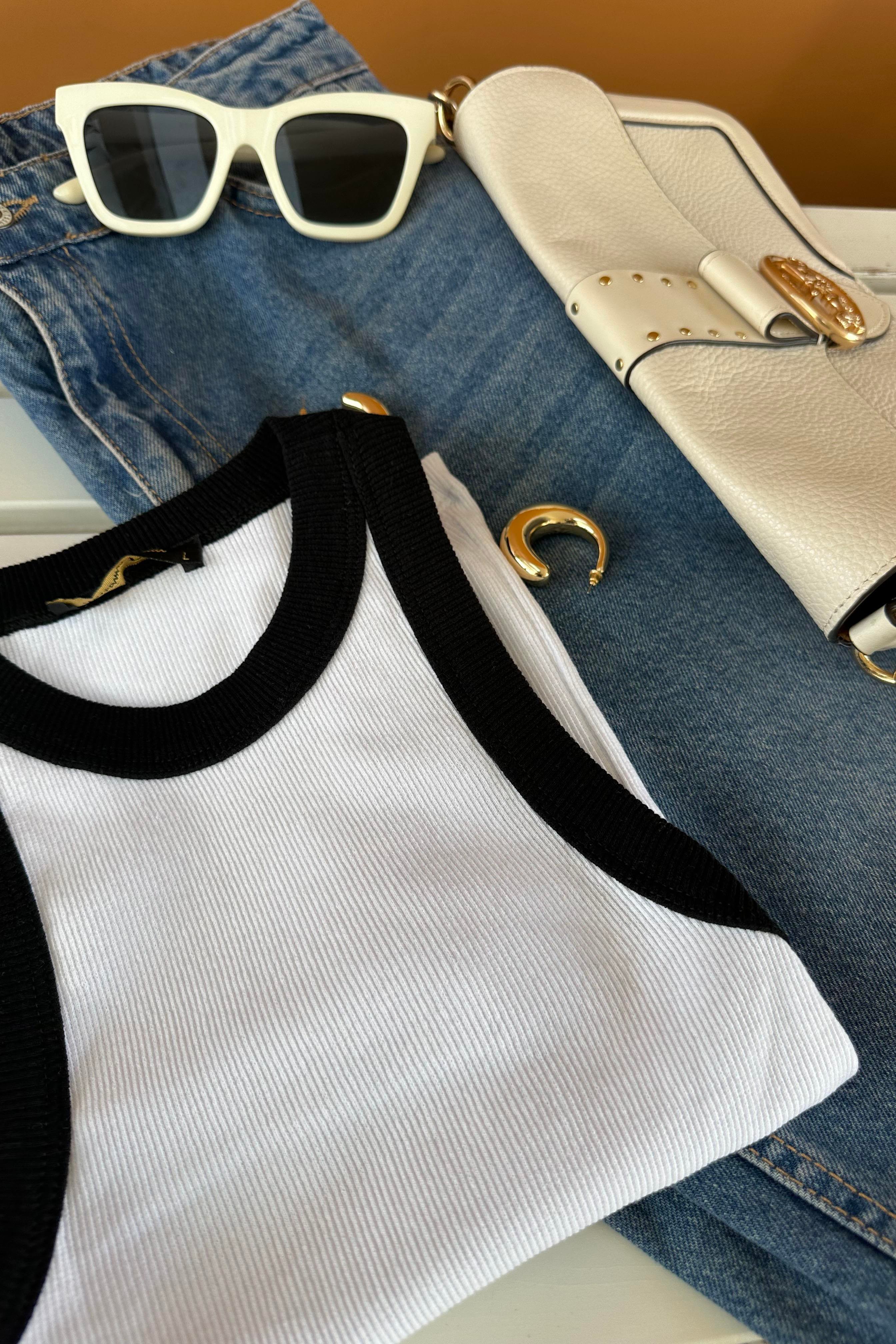 Orijinal Marka Beyaz Biyeli Halter Yaka Fitilli Atlet Beyaz