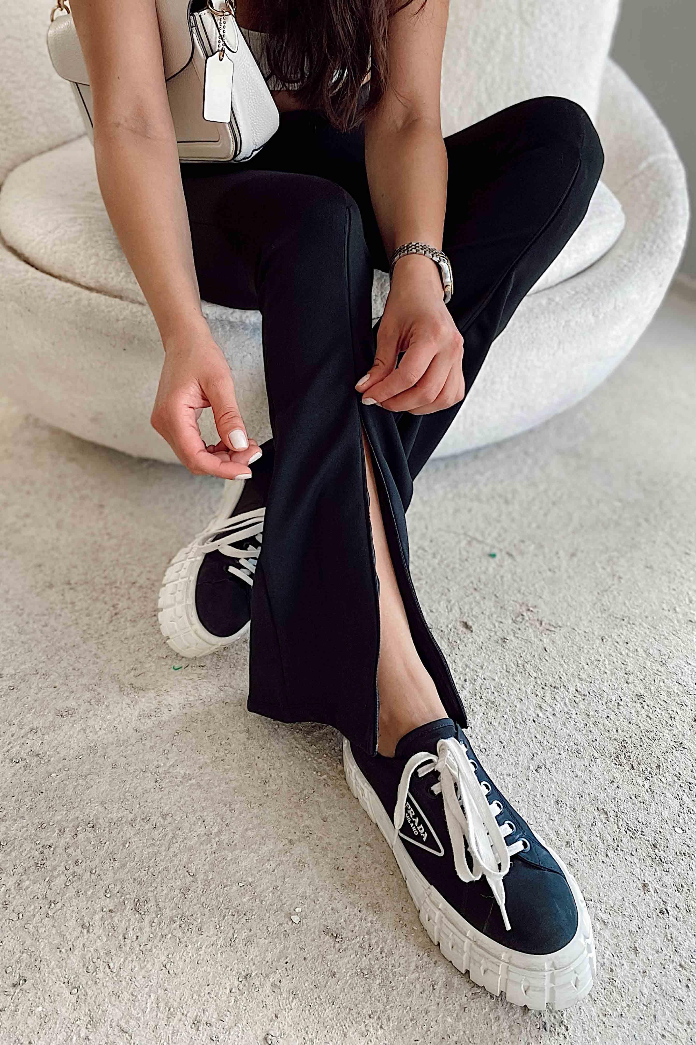 Orijinal Model Paça Yırtmaç Detaylı Likralı Kadın Pantolon Siyah