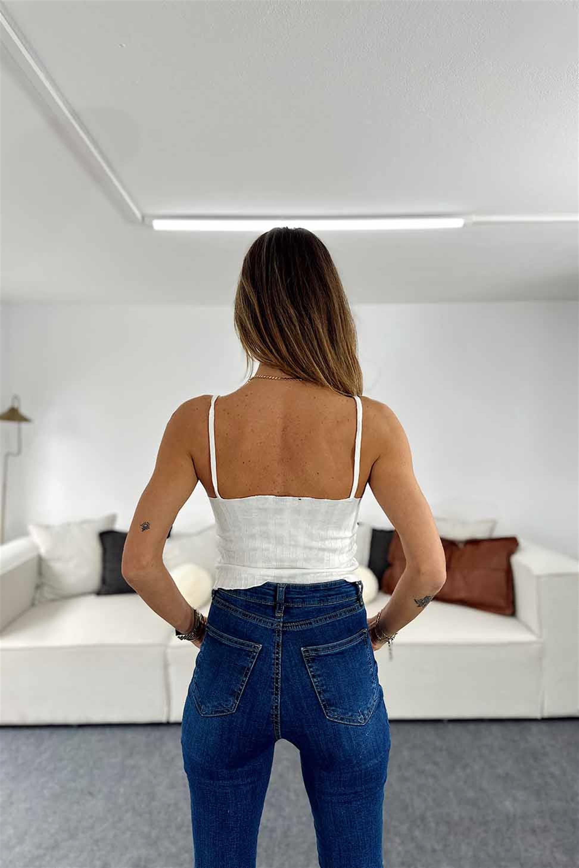 Orjinal Marka Askılı Fitilli Crop Bluz Beyaz