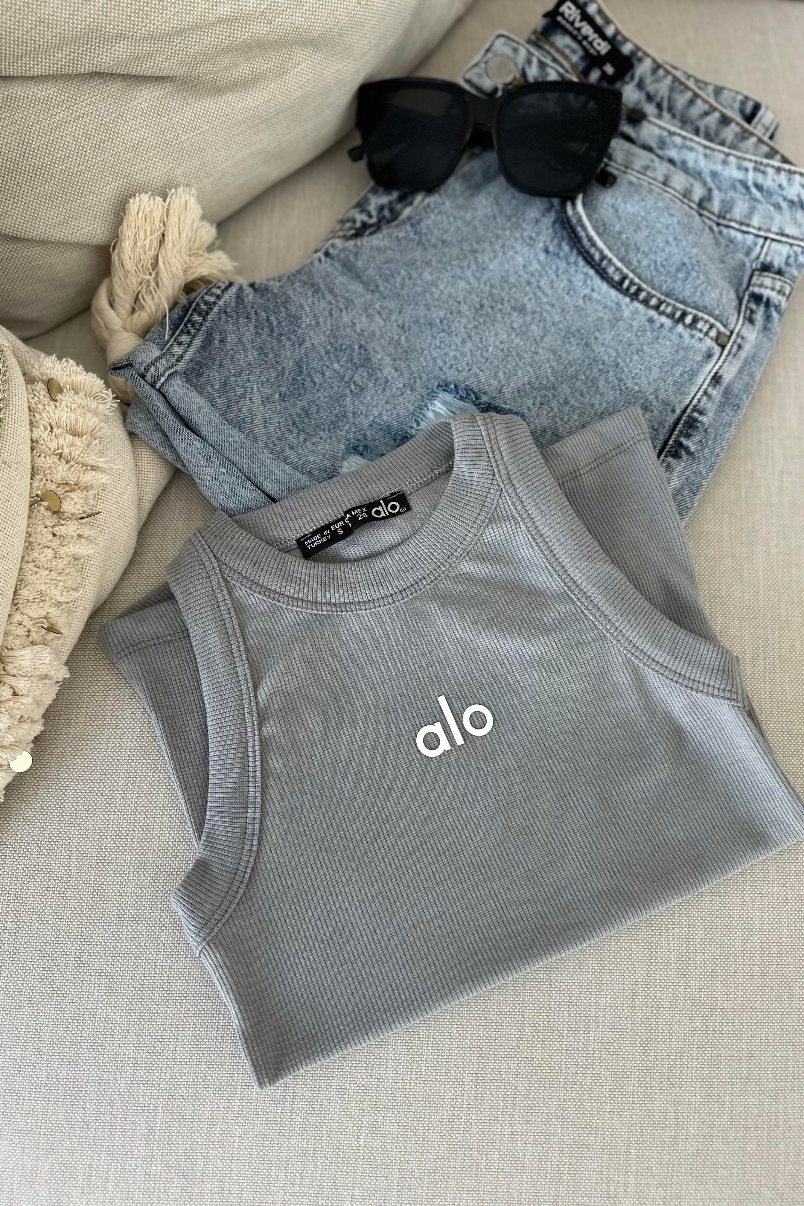 Orjinal Marka Halter Yaka Bluz Gri