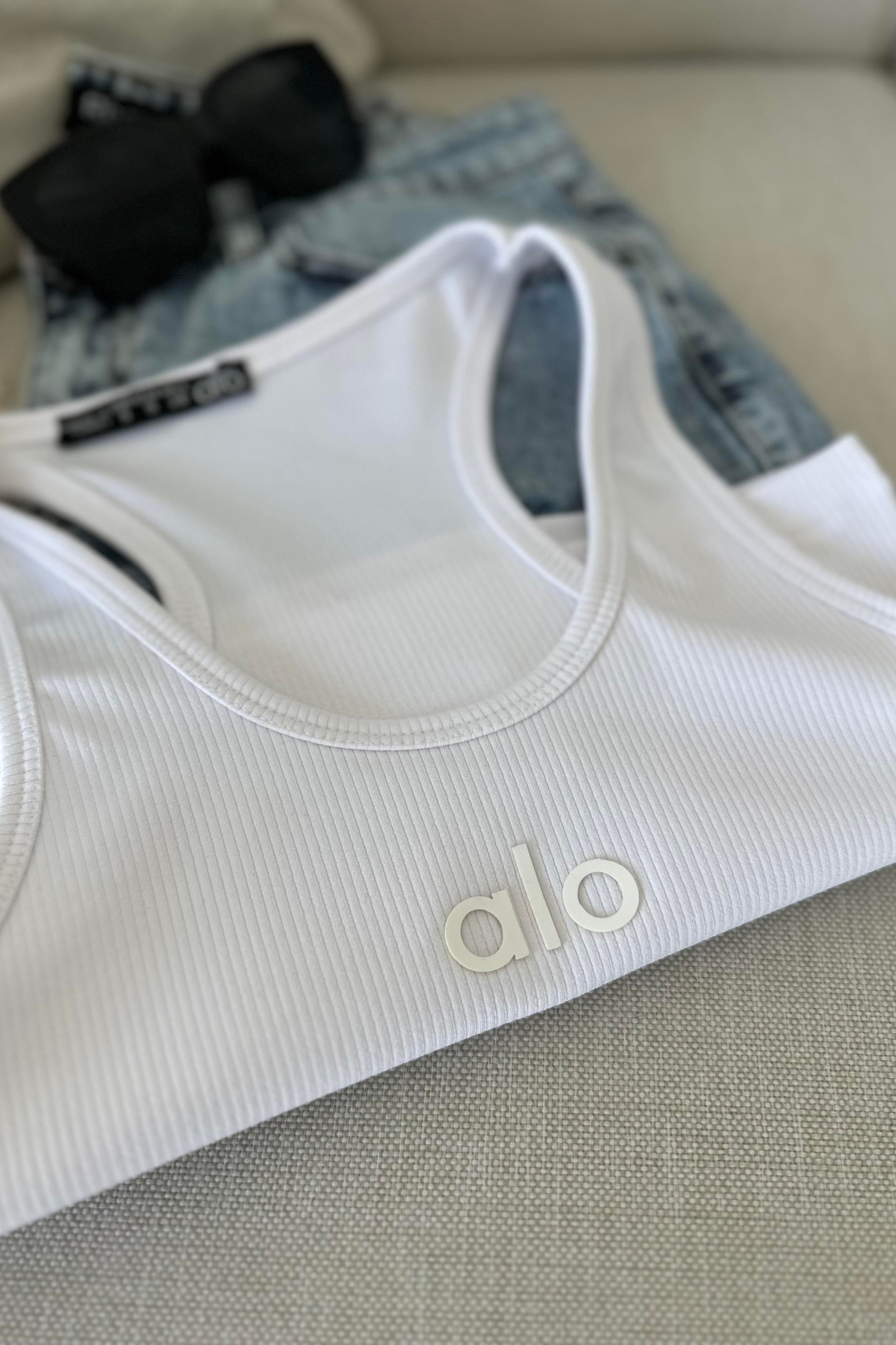 Orjinal Marka Halter Yaka Crop Bluz Beyaz