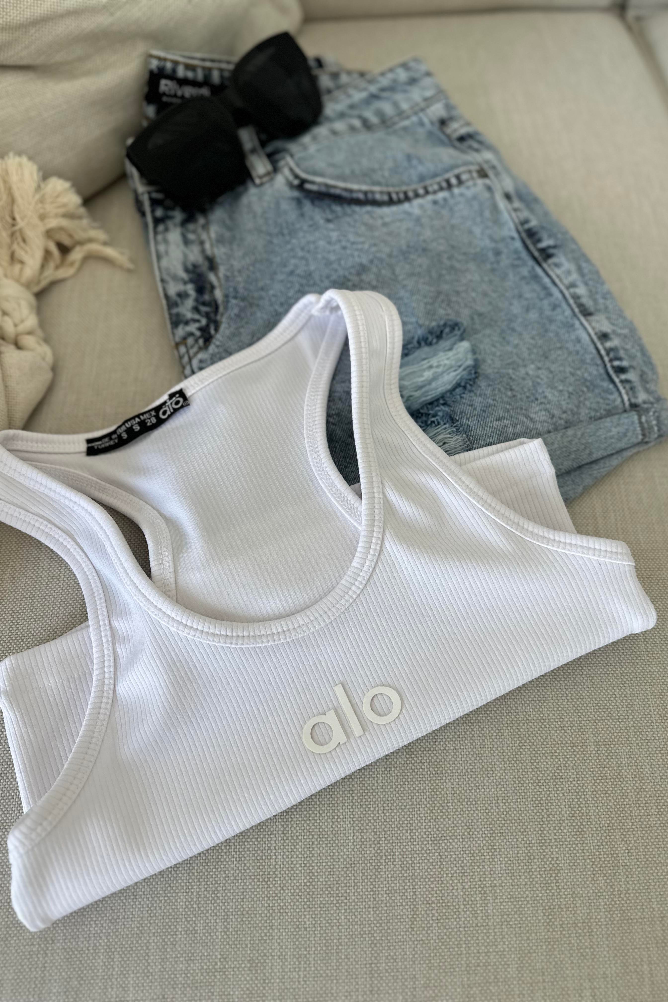 Orjinal Marka Halter Yaka Crop Bluz Beyaz