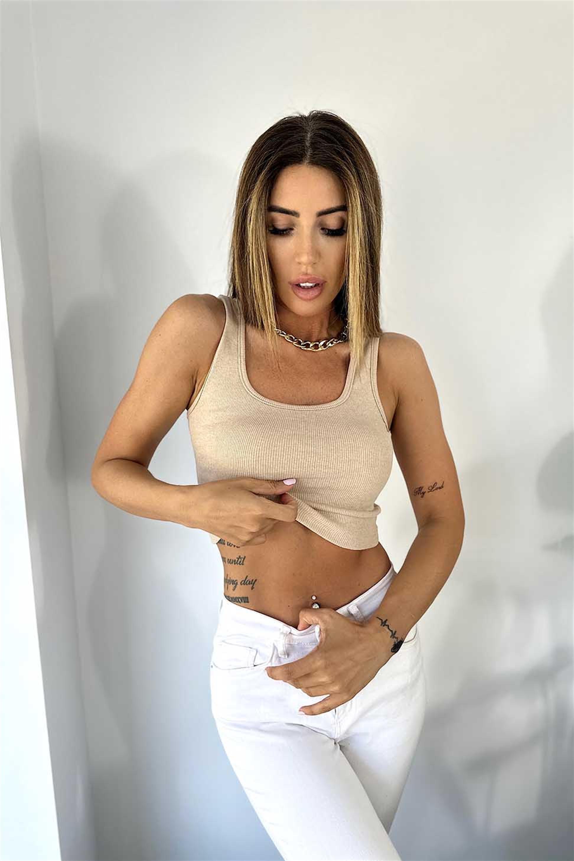 Orjinal Marka Kare Yaka Askılı Crop Bej