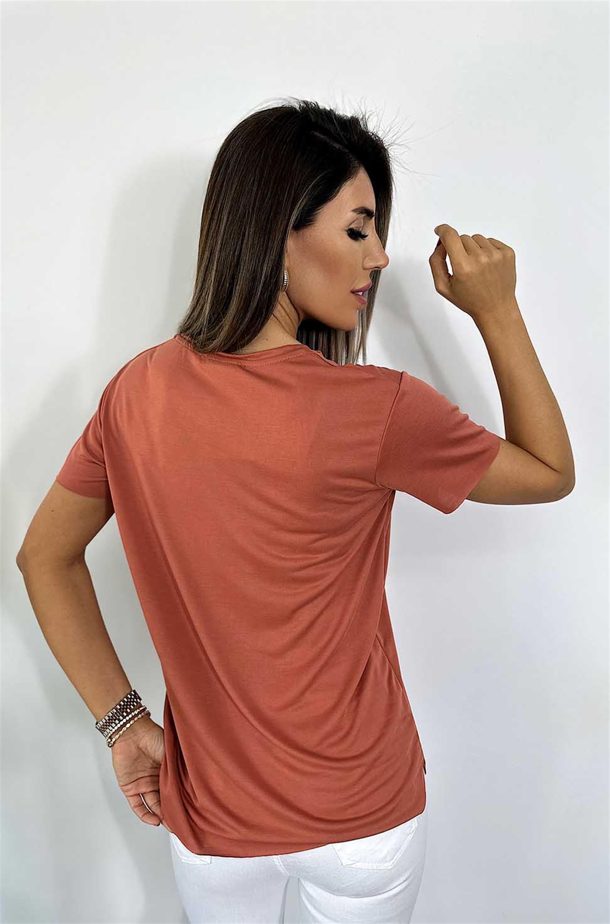 Orjinal Marka Modal Kumaş V Yaka Lazer Kesim Tişört Taba