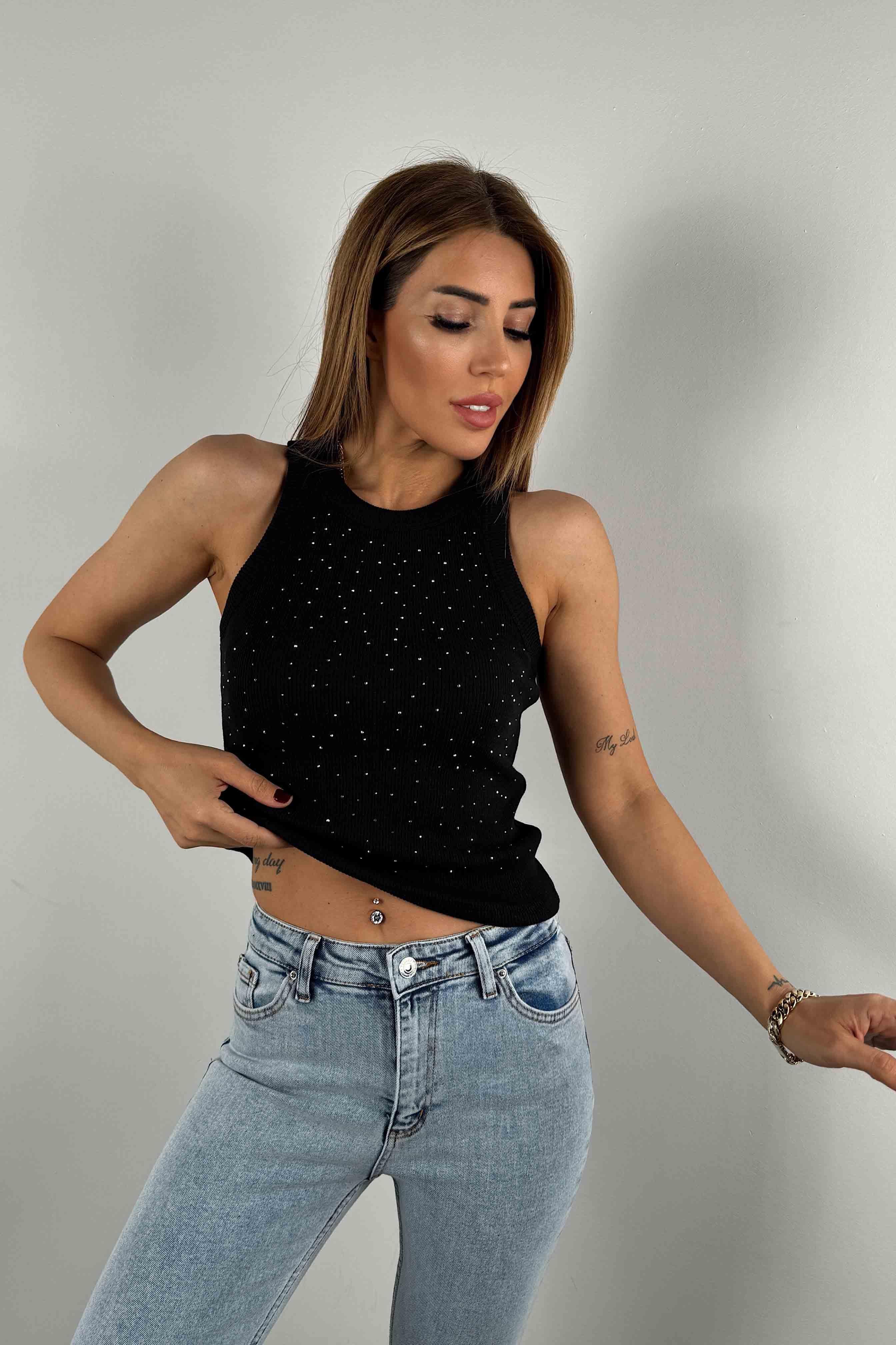 Orjinal Model Halter Yaka Taşlı Tasarım Bluz Siyah