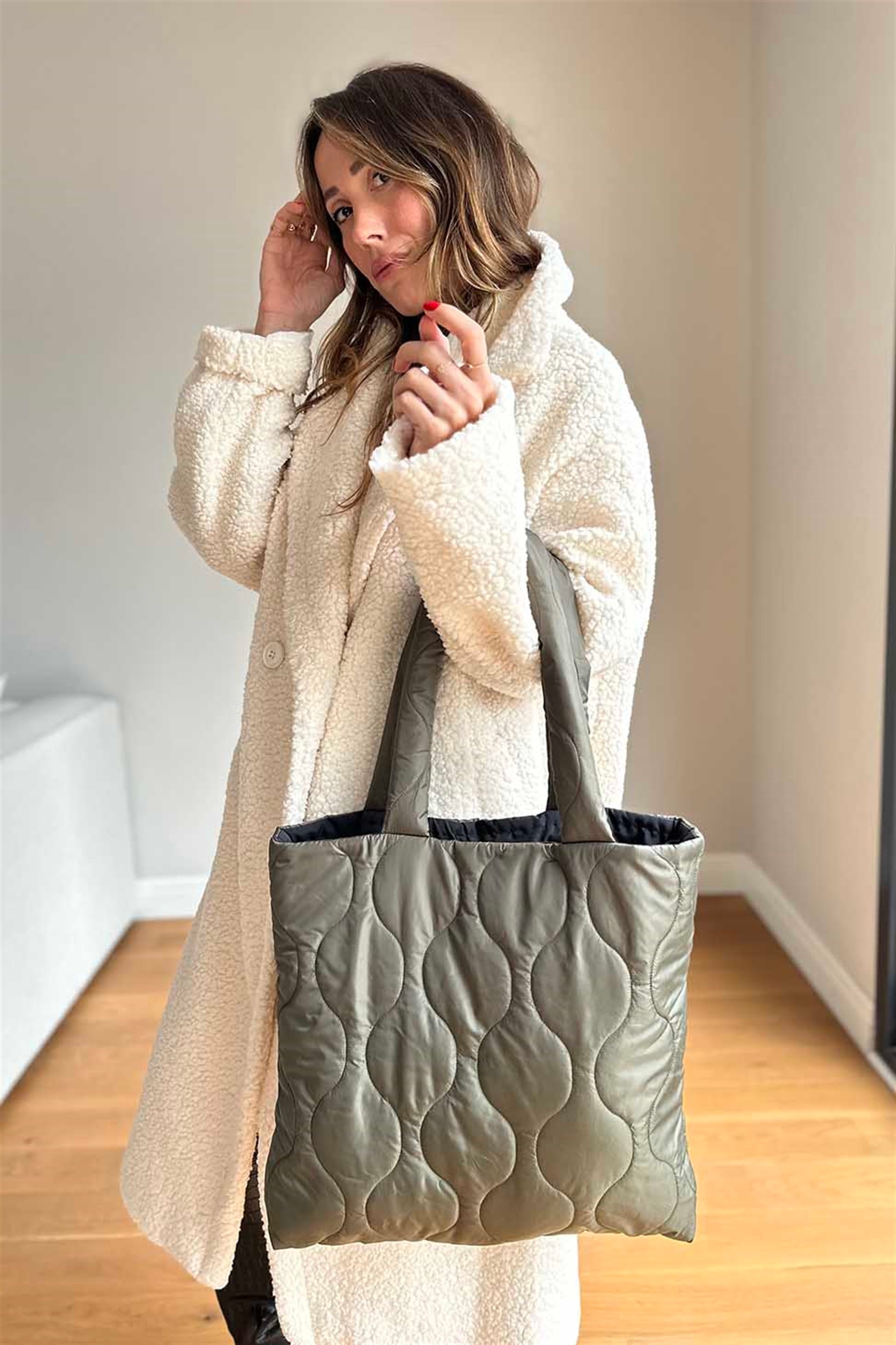 Oval Dikişli Tote Çanta Gri