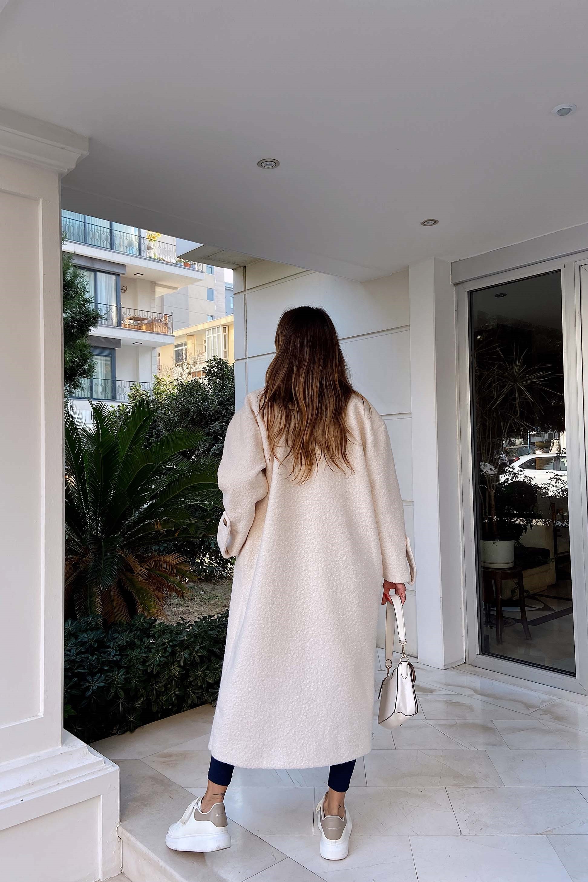Oversize Bürümcük Kadın Kaban Ekru
