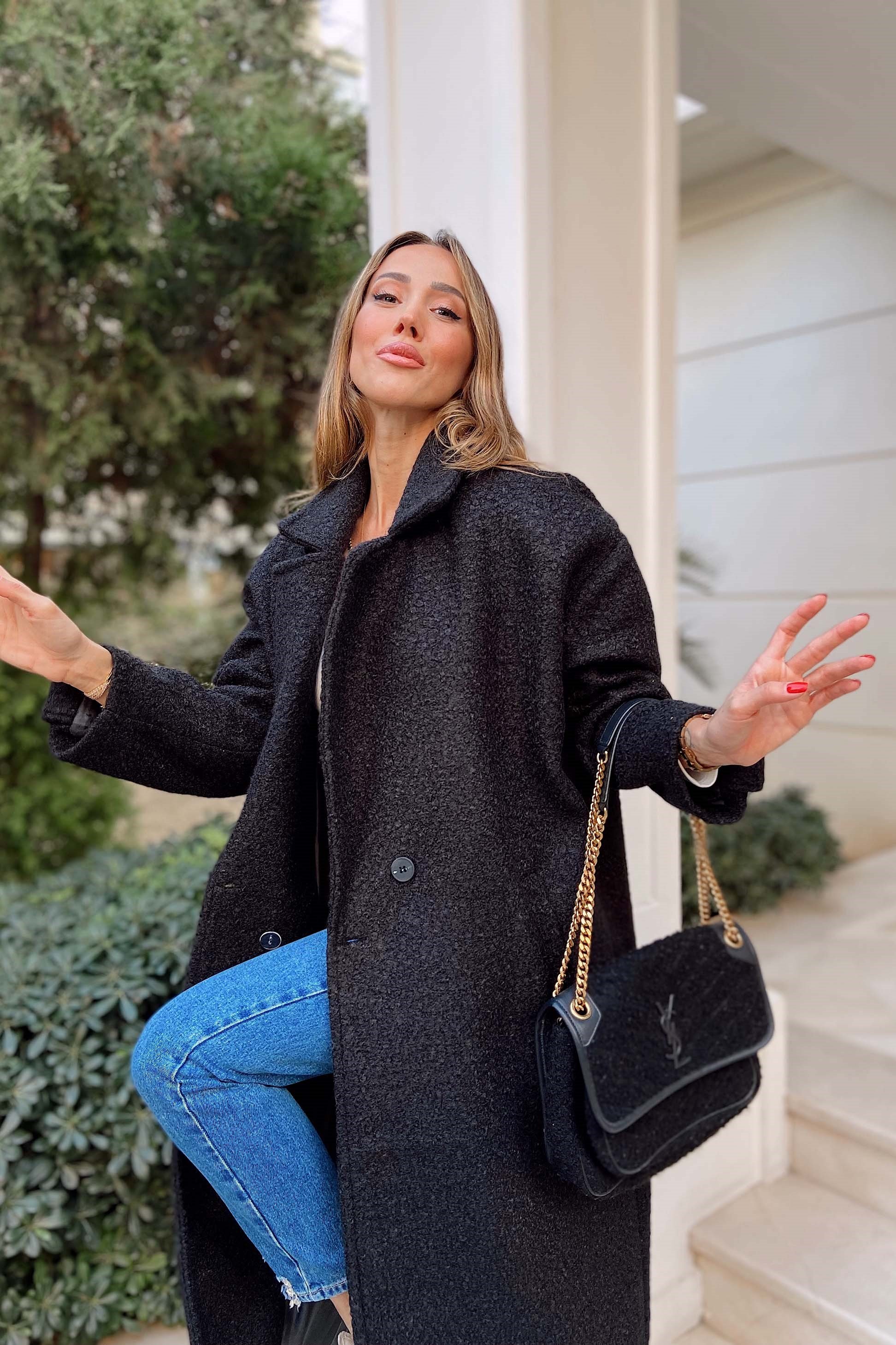 Oversize Bürümcük Kadın Kaban Siyah