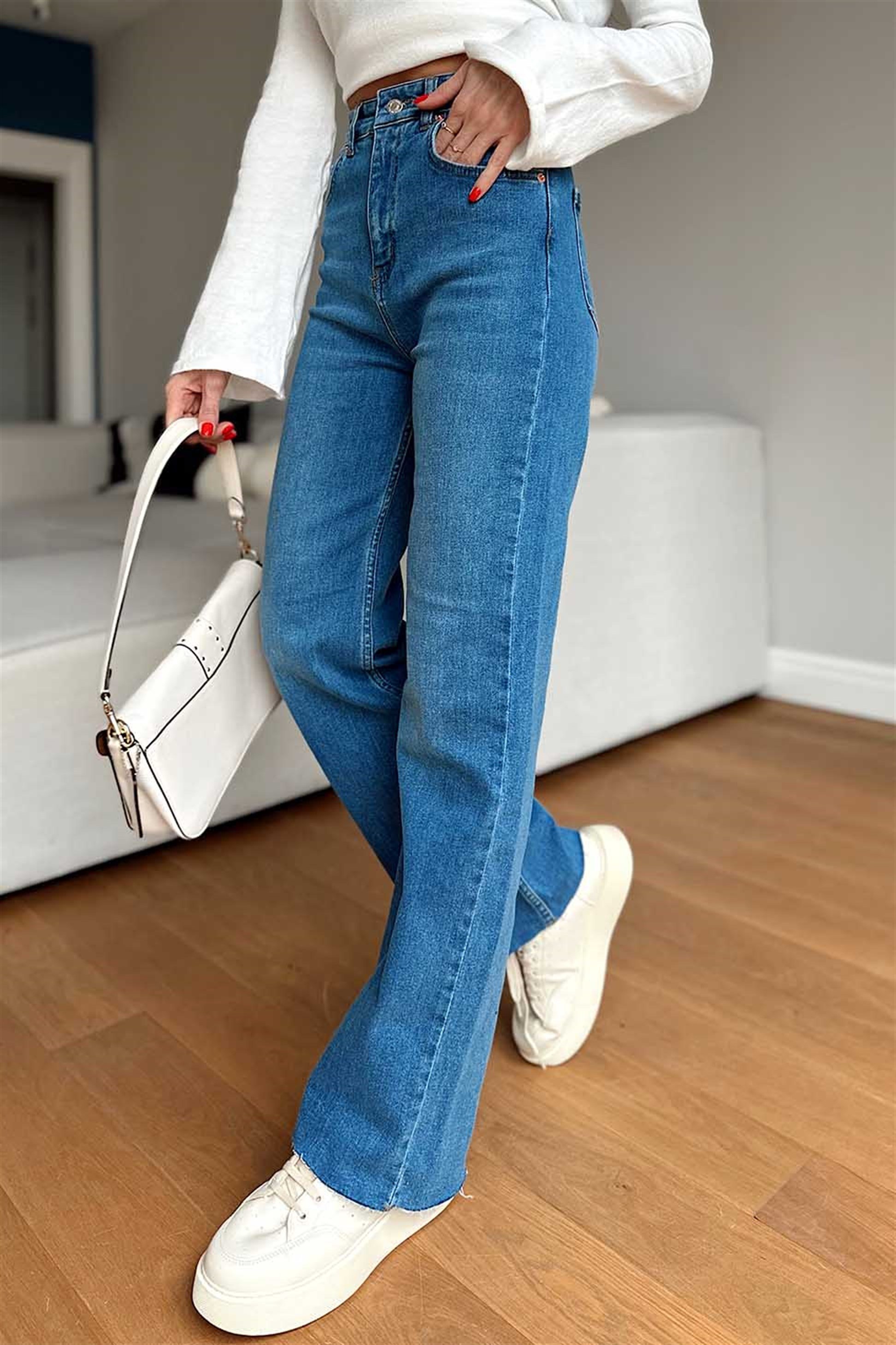 Paçası Kesik Bol Paça Salaş Pantalon Mavi