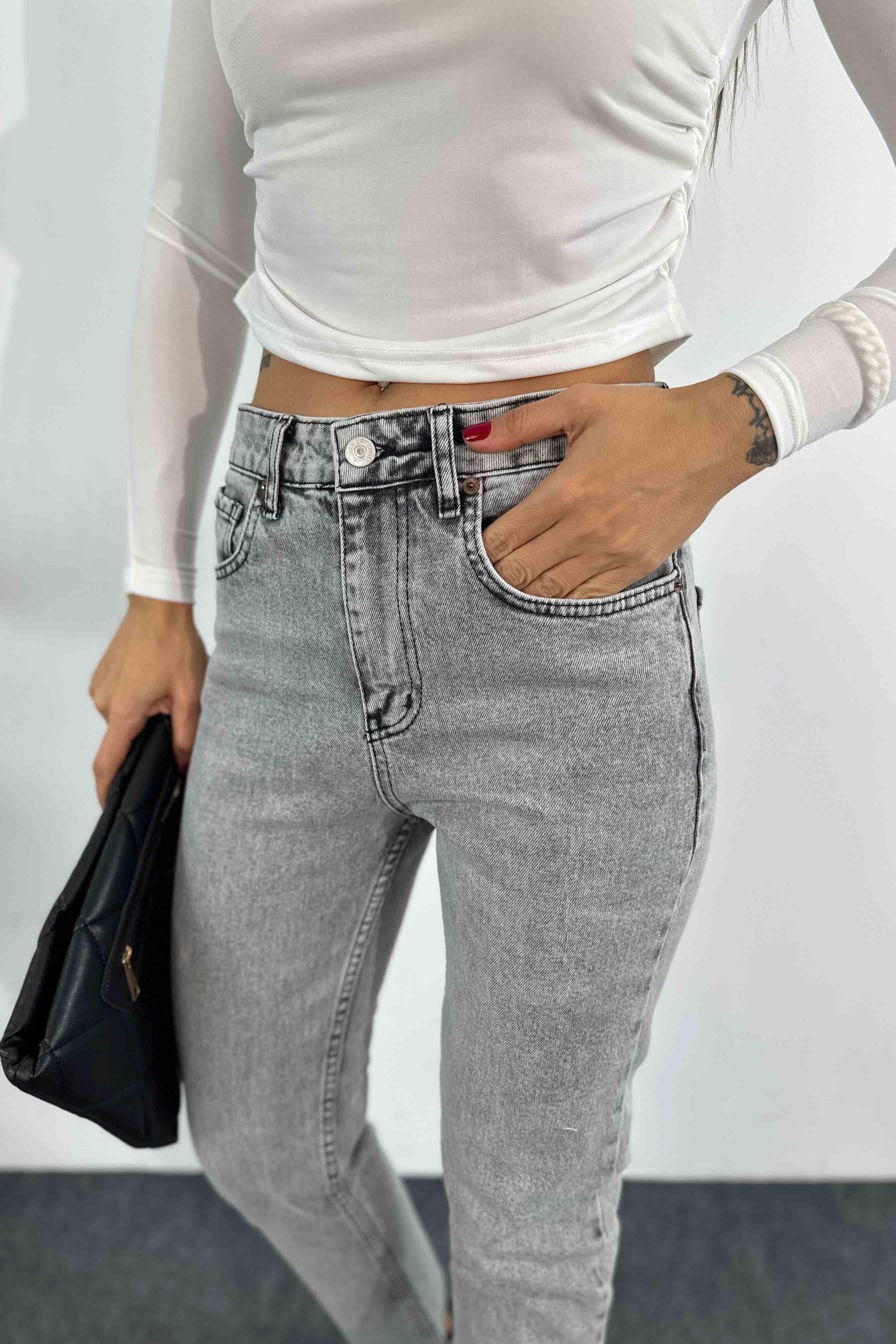 Paçası Kesik Boyfit Jean Pantolon Gri