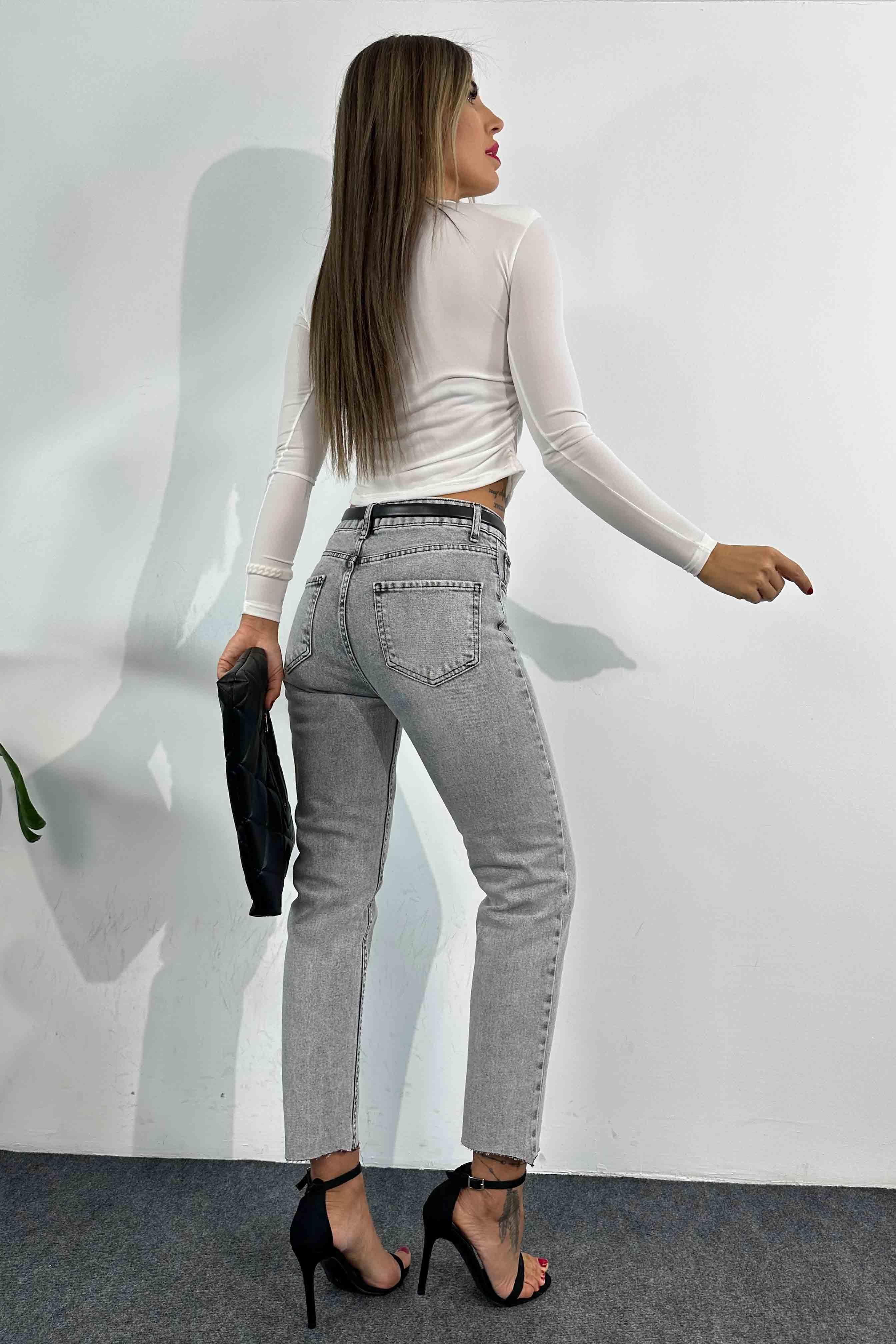 Paçası Kesik Boyfit Jean Pantolon Gri