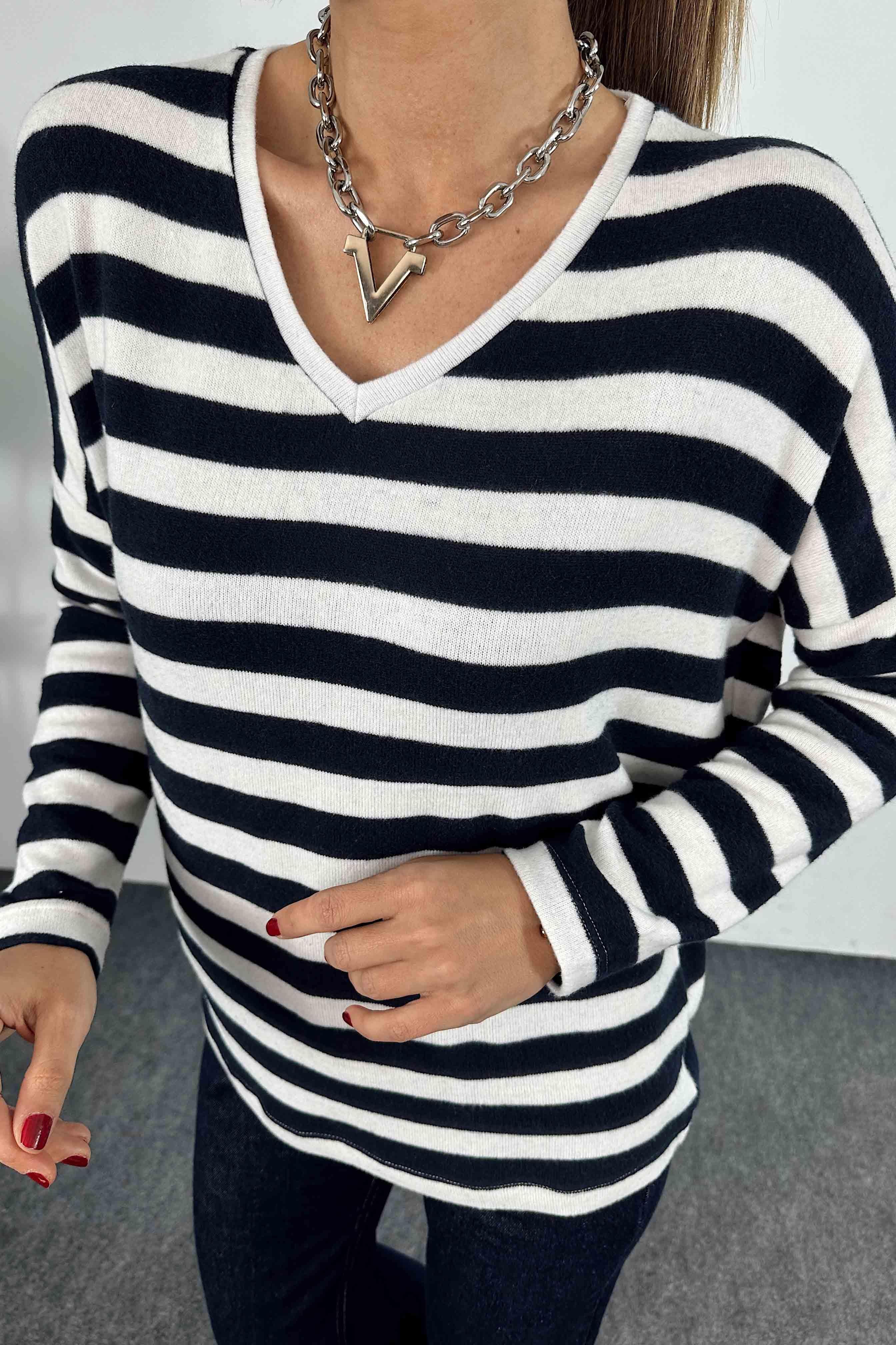 Pamuklu Basic Çizgili Kadın Bluz Lacivert