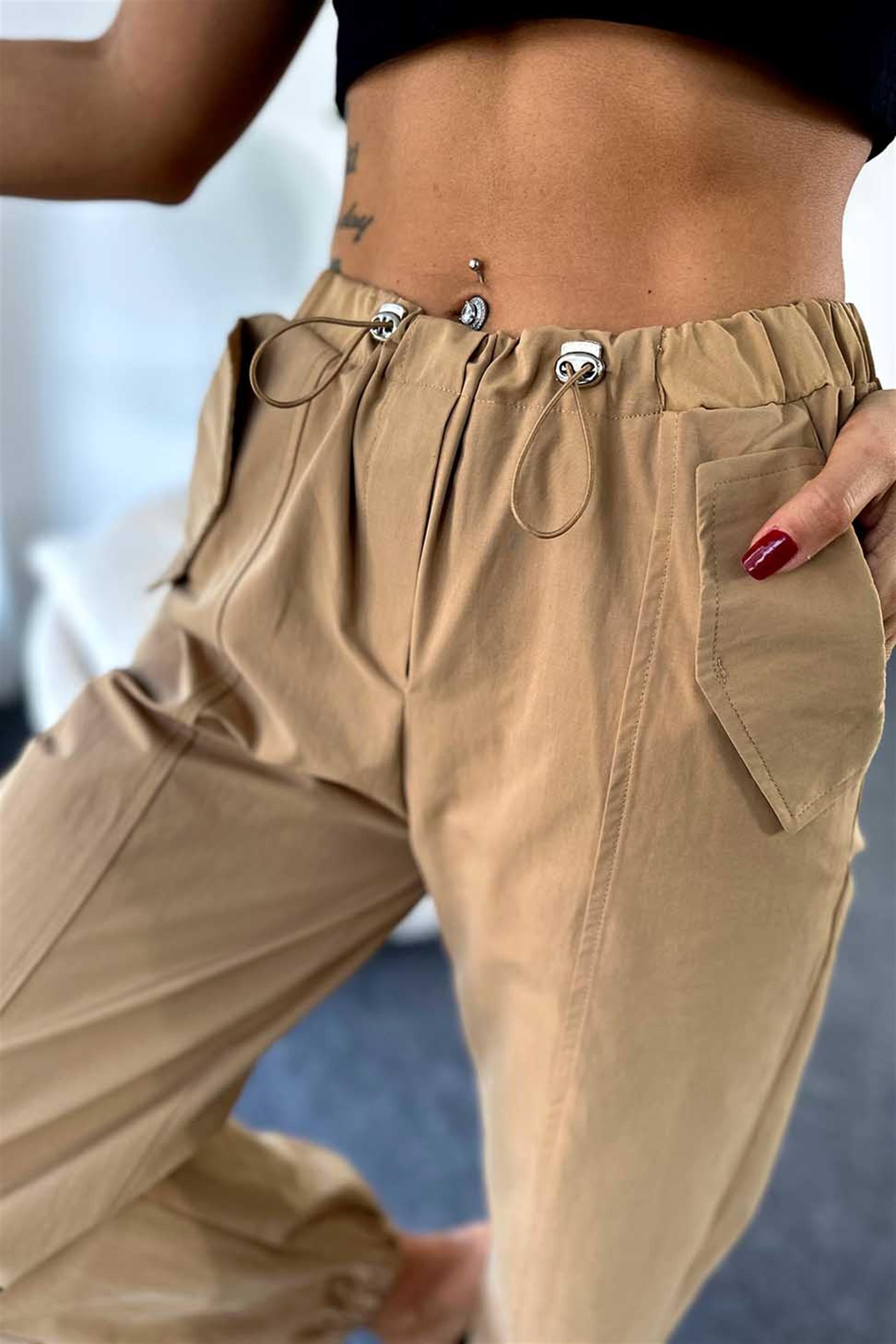 Paraşüt Kumaş Beli ve Paçası Lastıkli Kadın Pantolon Camel