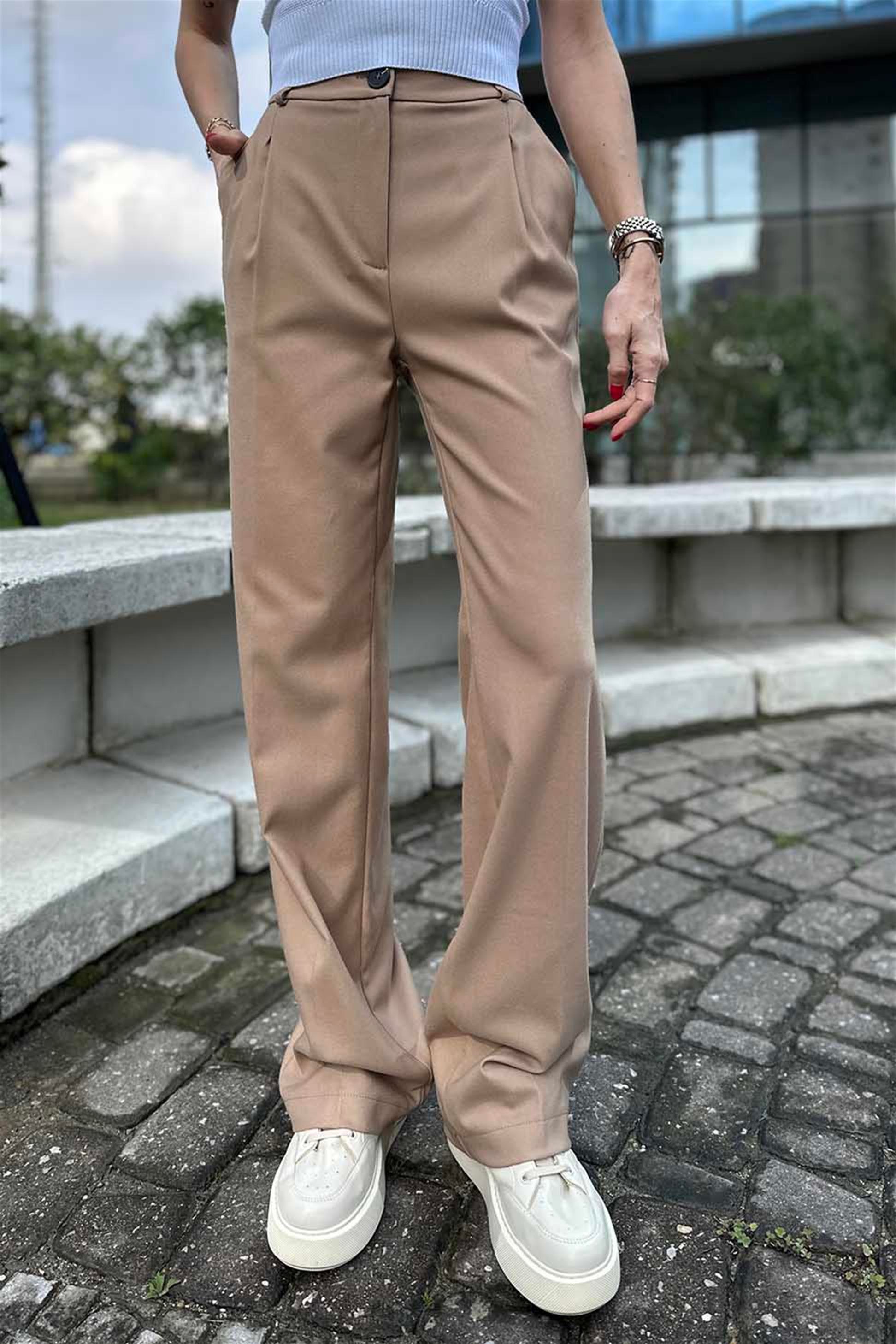Pile Detaylı Bol Paça Kadın Kumaş Pantolon Camel