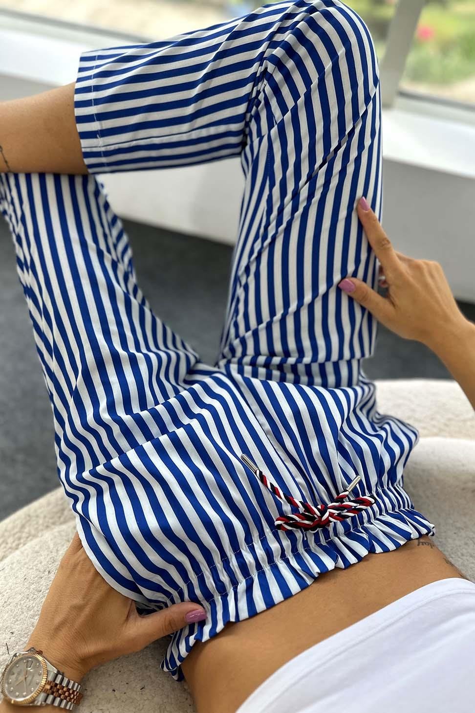 Poplin Kumaş Beli İp Bağlamalı Çizgi Detaylı Kadın Pantolon Mavi