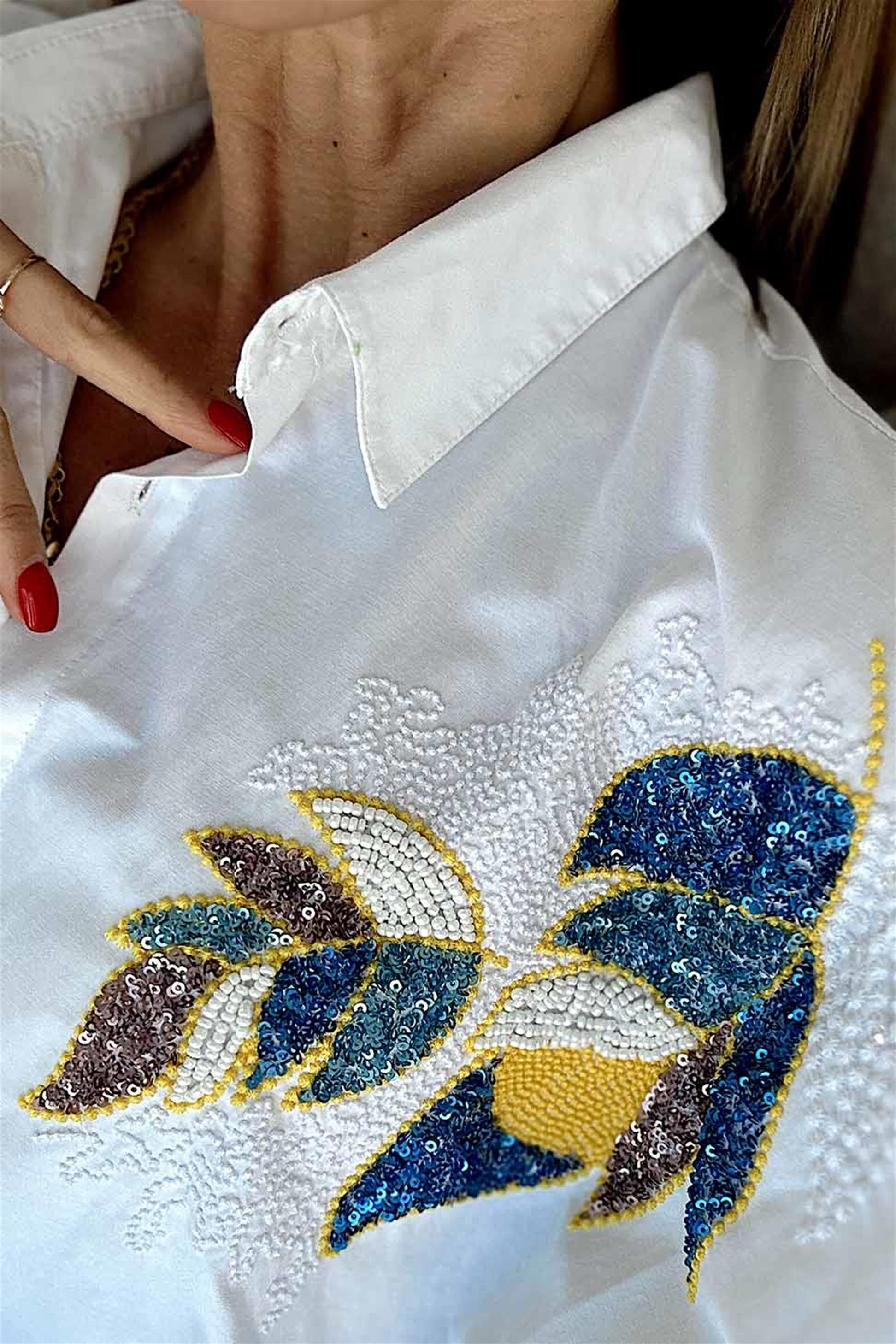 Poplin Kumaş Pul ve Boncuk Nakışlı Oversize Kadın Gömlek Beyaz
