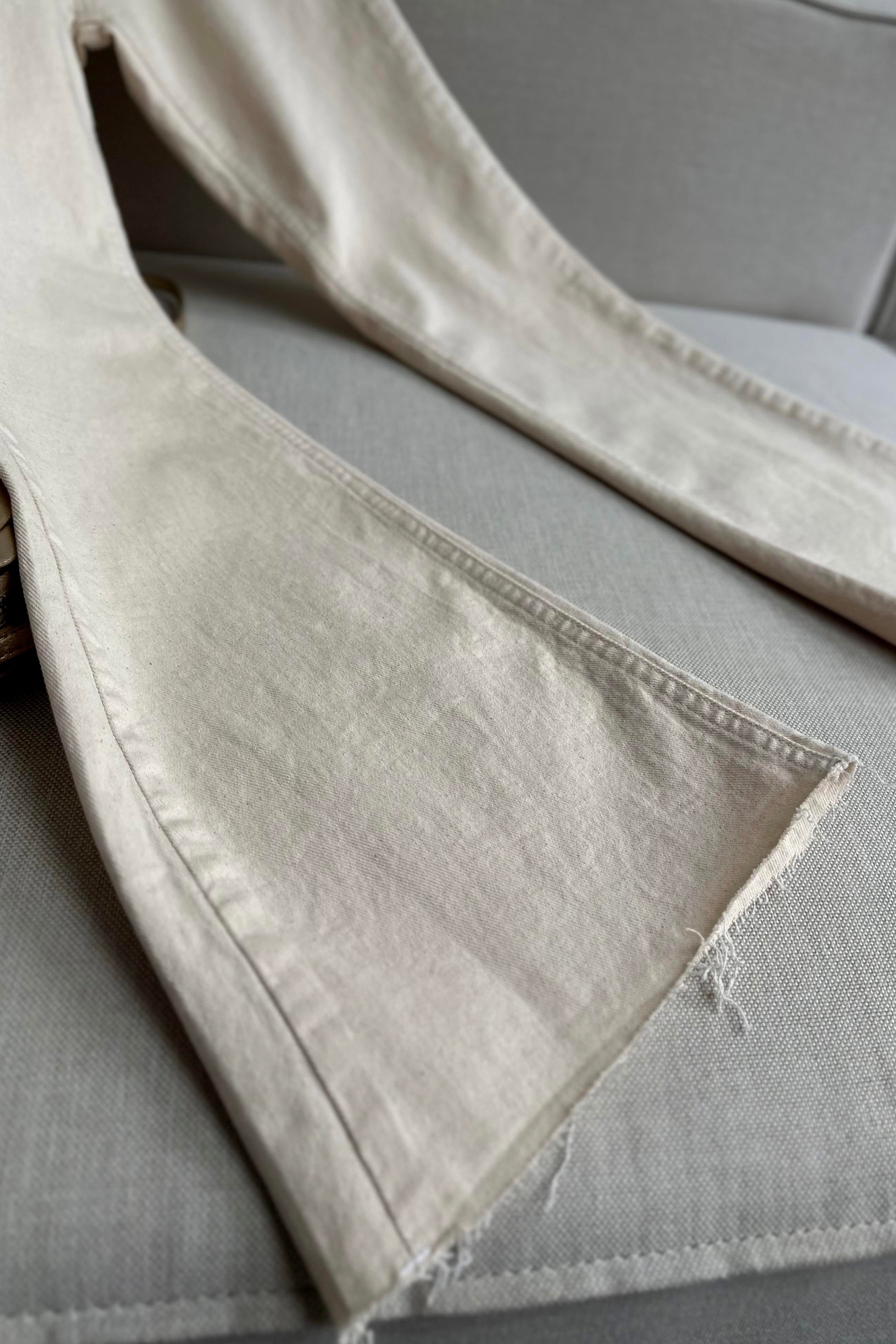 Premium Dokulu Yüksek Bel Yarı İspnayol Jean Pantolon Bej