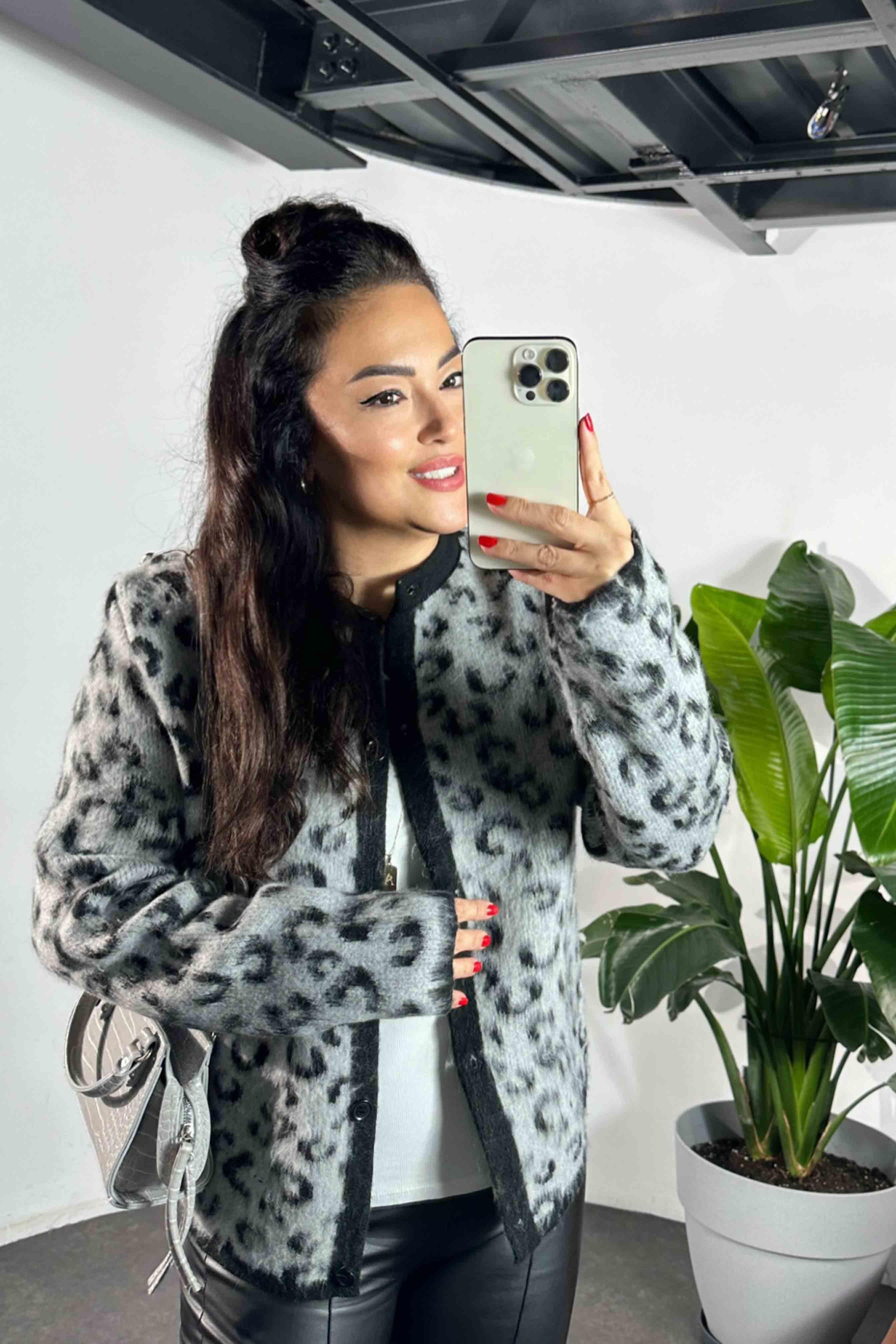 Premium Kalite Angora Yünlü Leopar Desen Kadın Kazak Gri