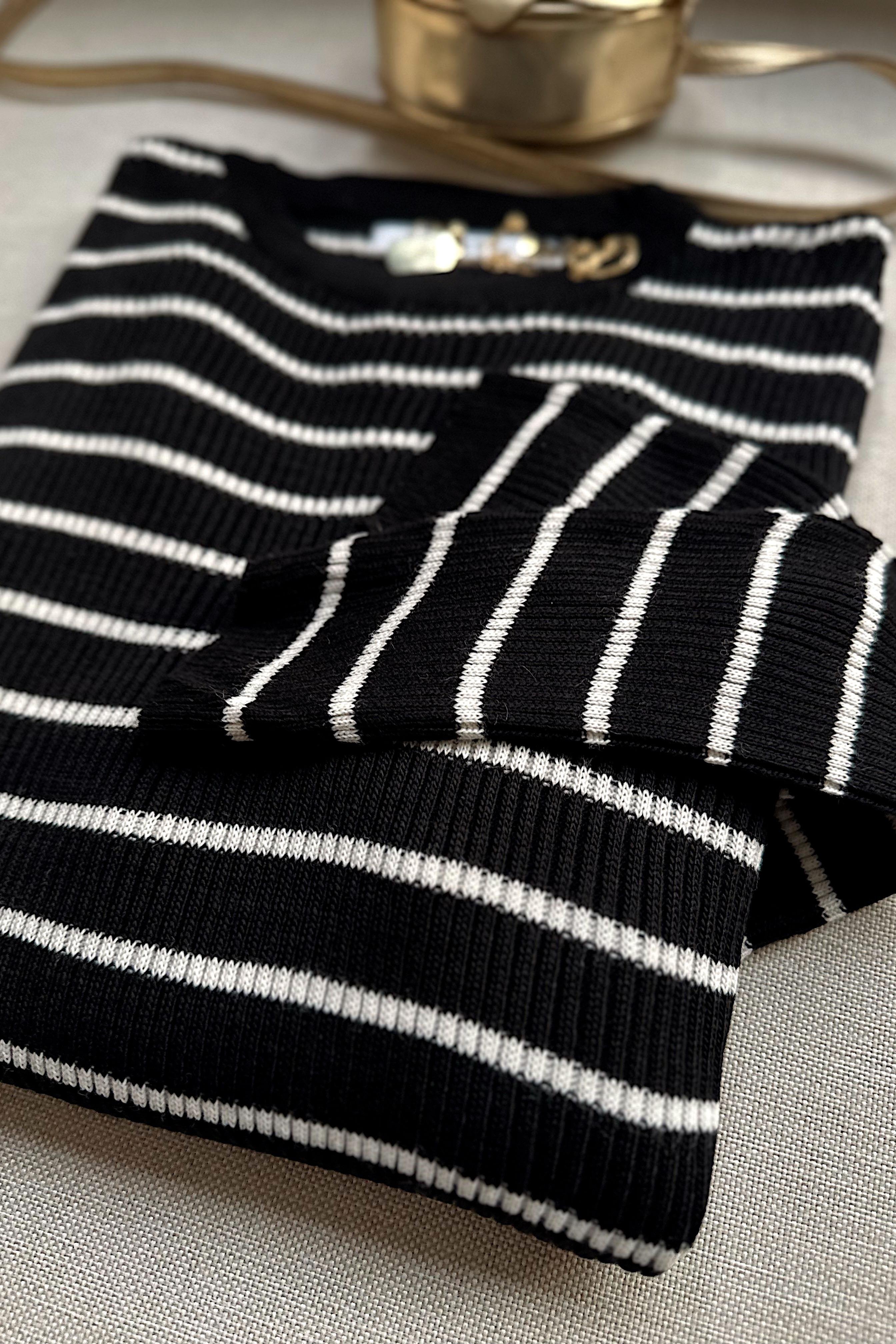 Premium Kalite Çizgili Triko Bluz Siyah