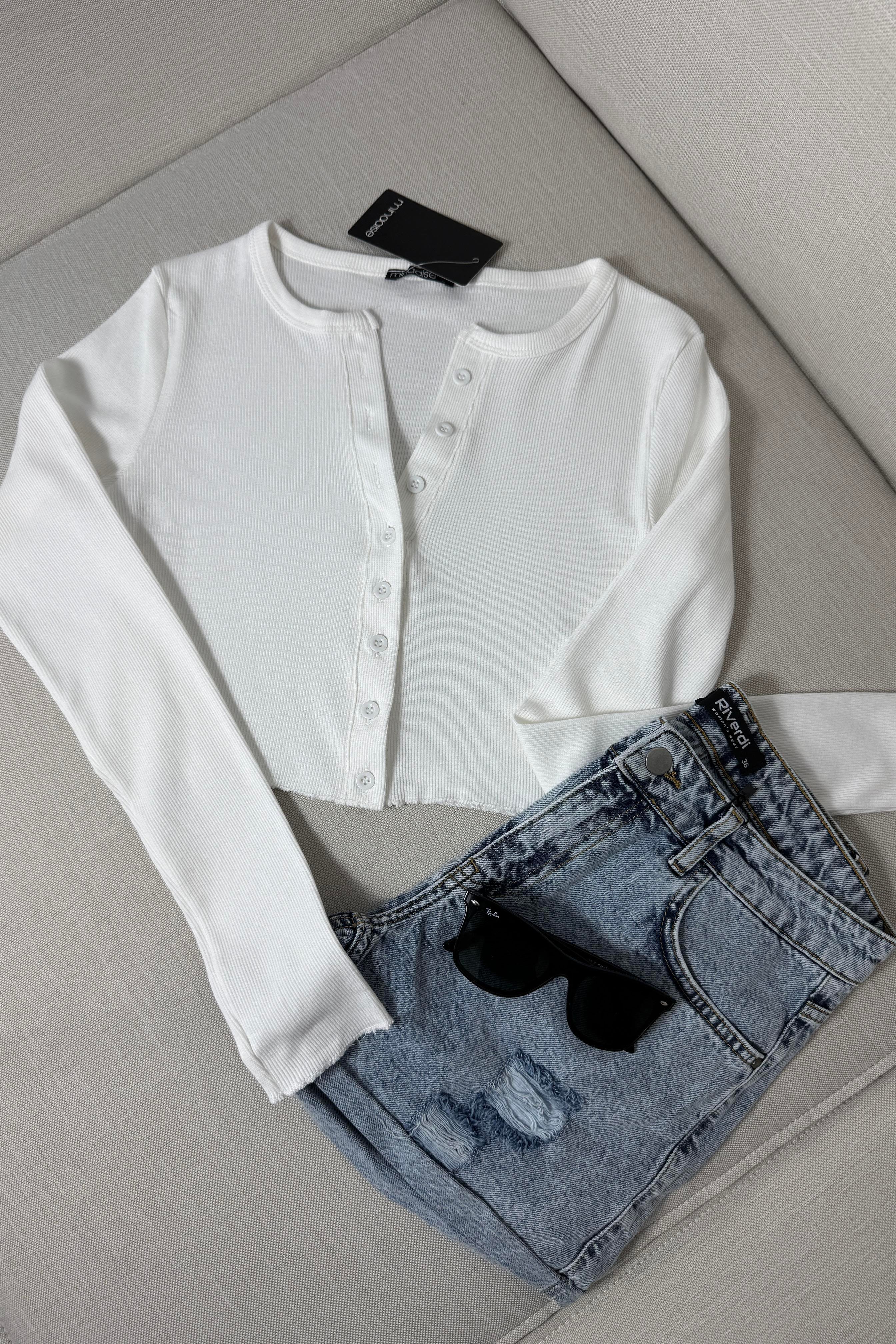 Premium Kalite Düğme Detaylı Fitilli Crop Bluz Ekru