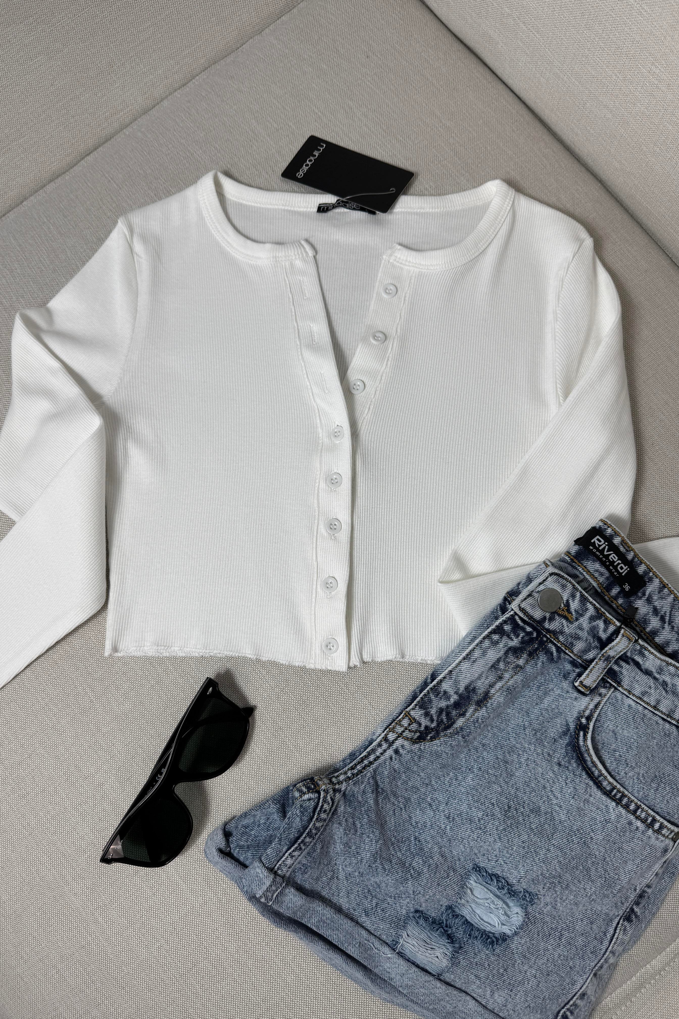 Premium Kalite Düğme Detaylı Fitilli Crop Bluz Ekru