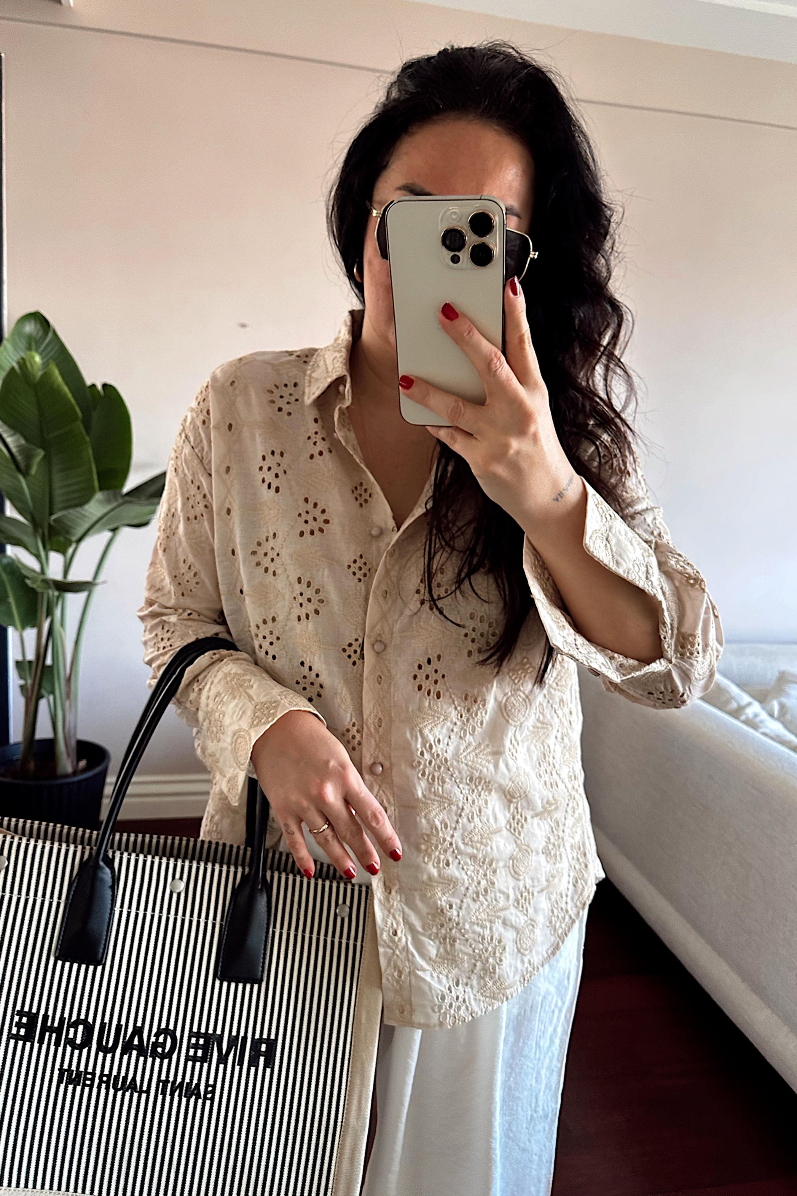 Premium Kalite Güpür Detaylı Gömlek Bej