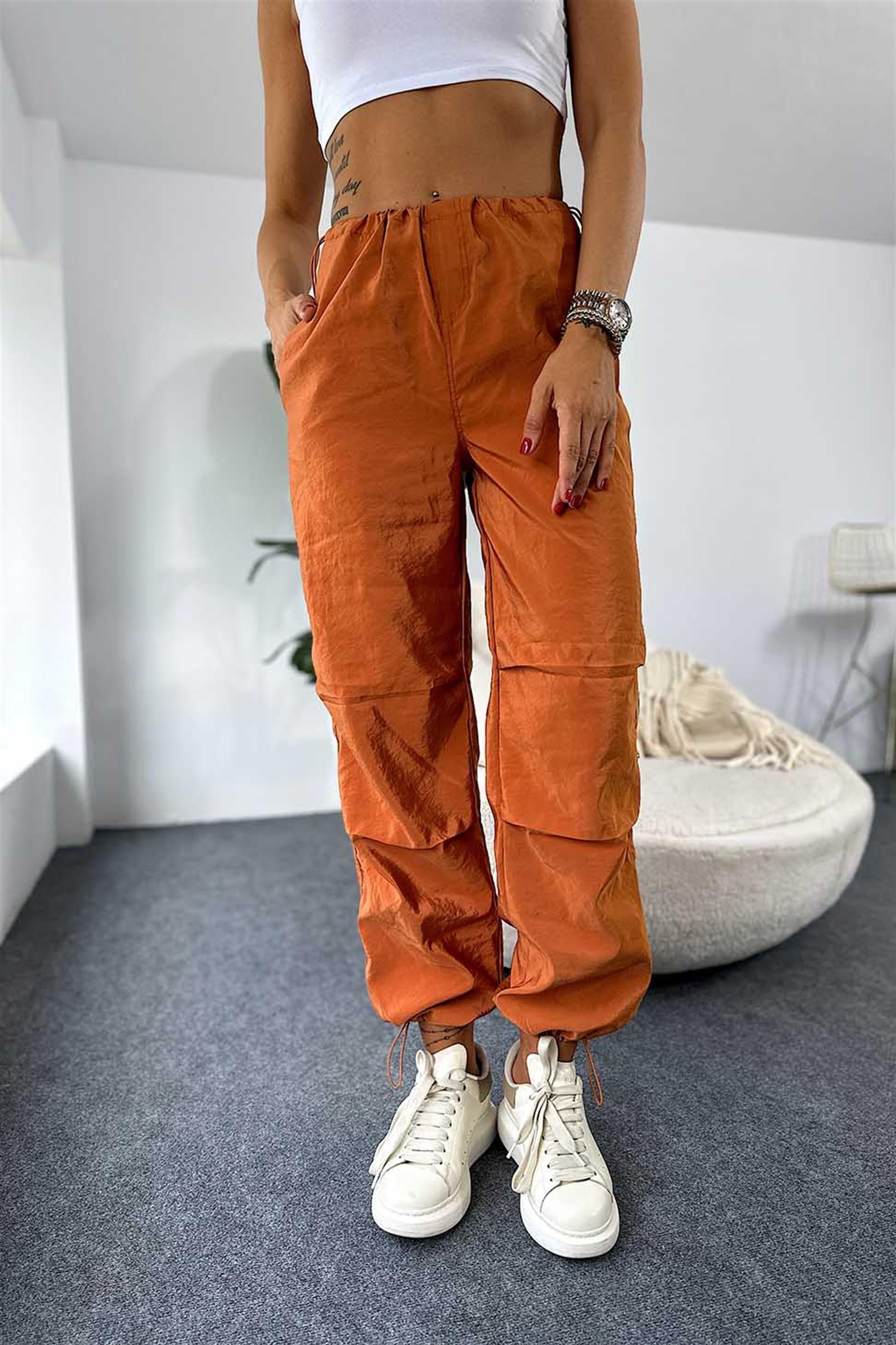 Premium Kalite Paraşüt Kumaş Beli ve Paçaları Lastik Sıkmalı Tasarım Kadın Pantalon Tarçın