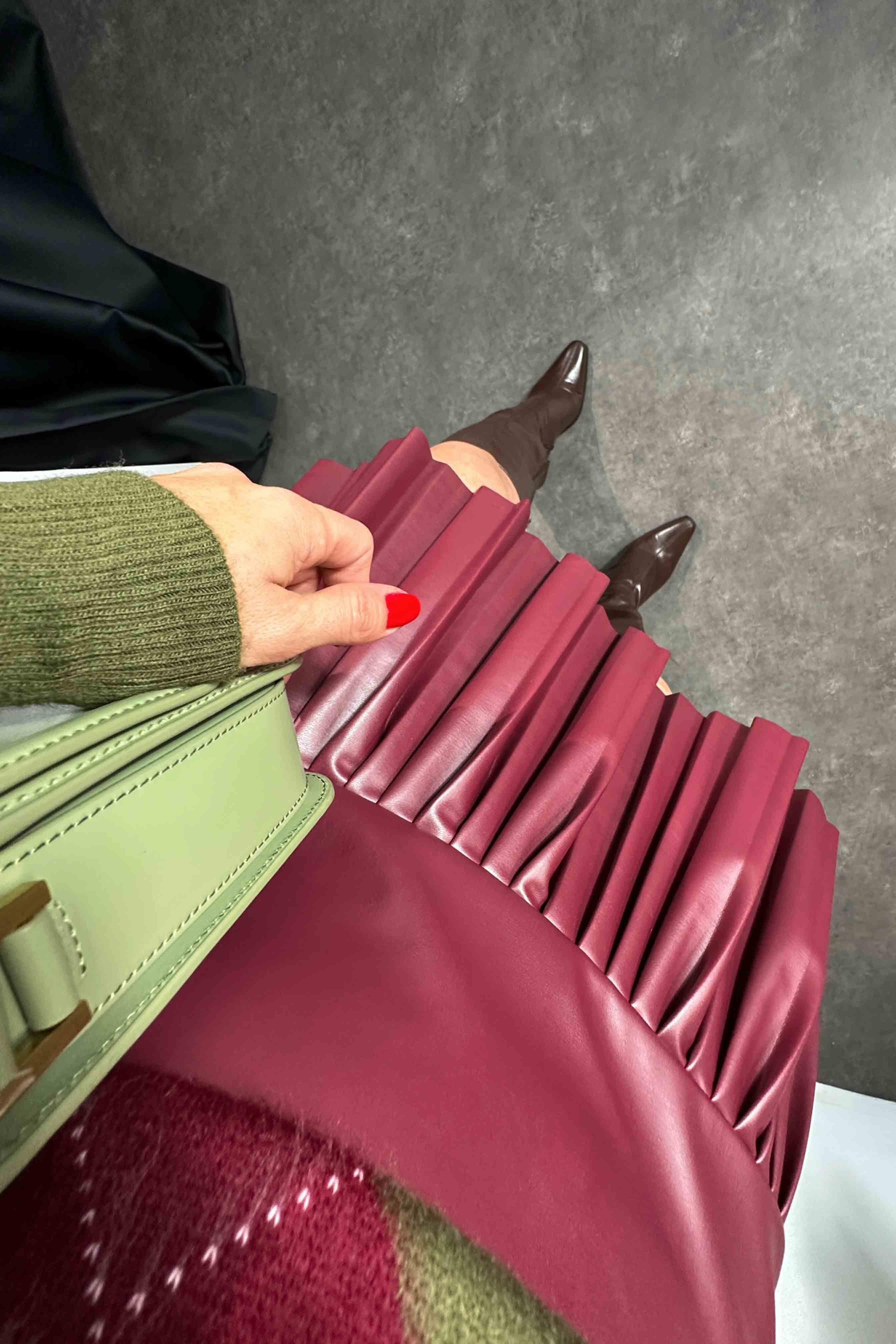 Premium Kalite Pliseli Deri Etek Bordo