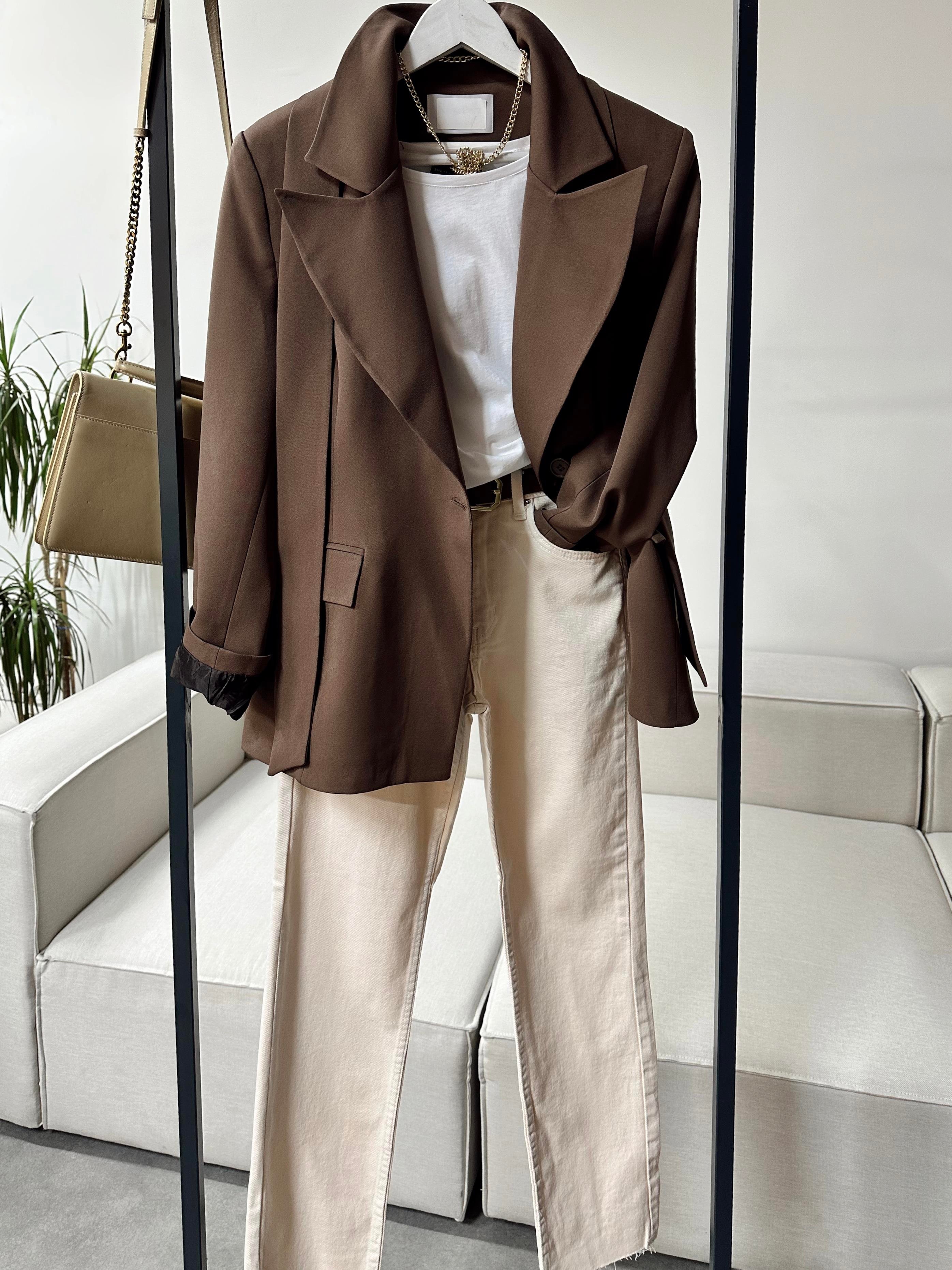 Premium Kalite Saten Astarlı Pera Blazer Ceket
