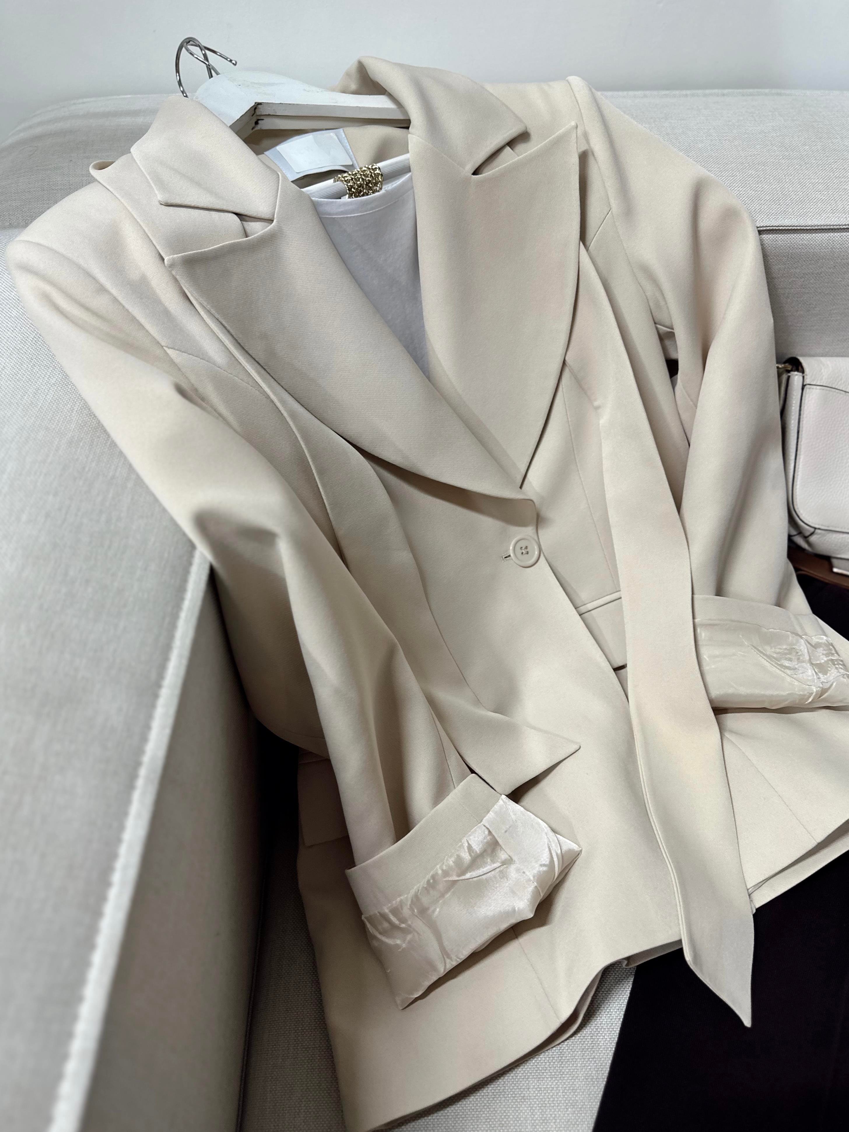 Premium Kalite Saten Astarlı Pera Blazer Ceket