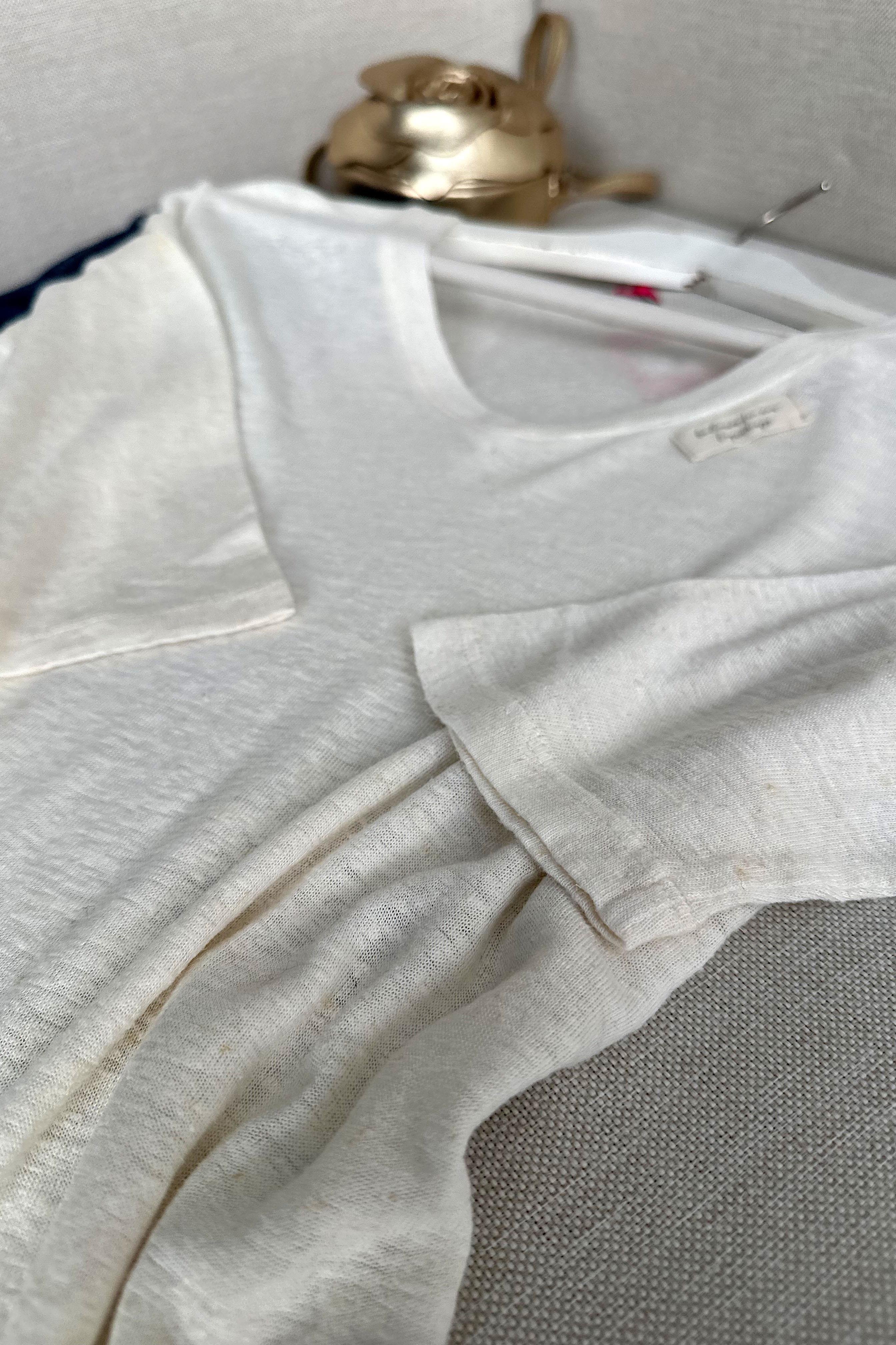 Premium Kalite V Yaka Yumoş Dokulu Basic Bluz Ekru