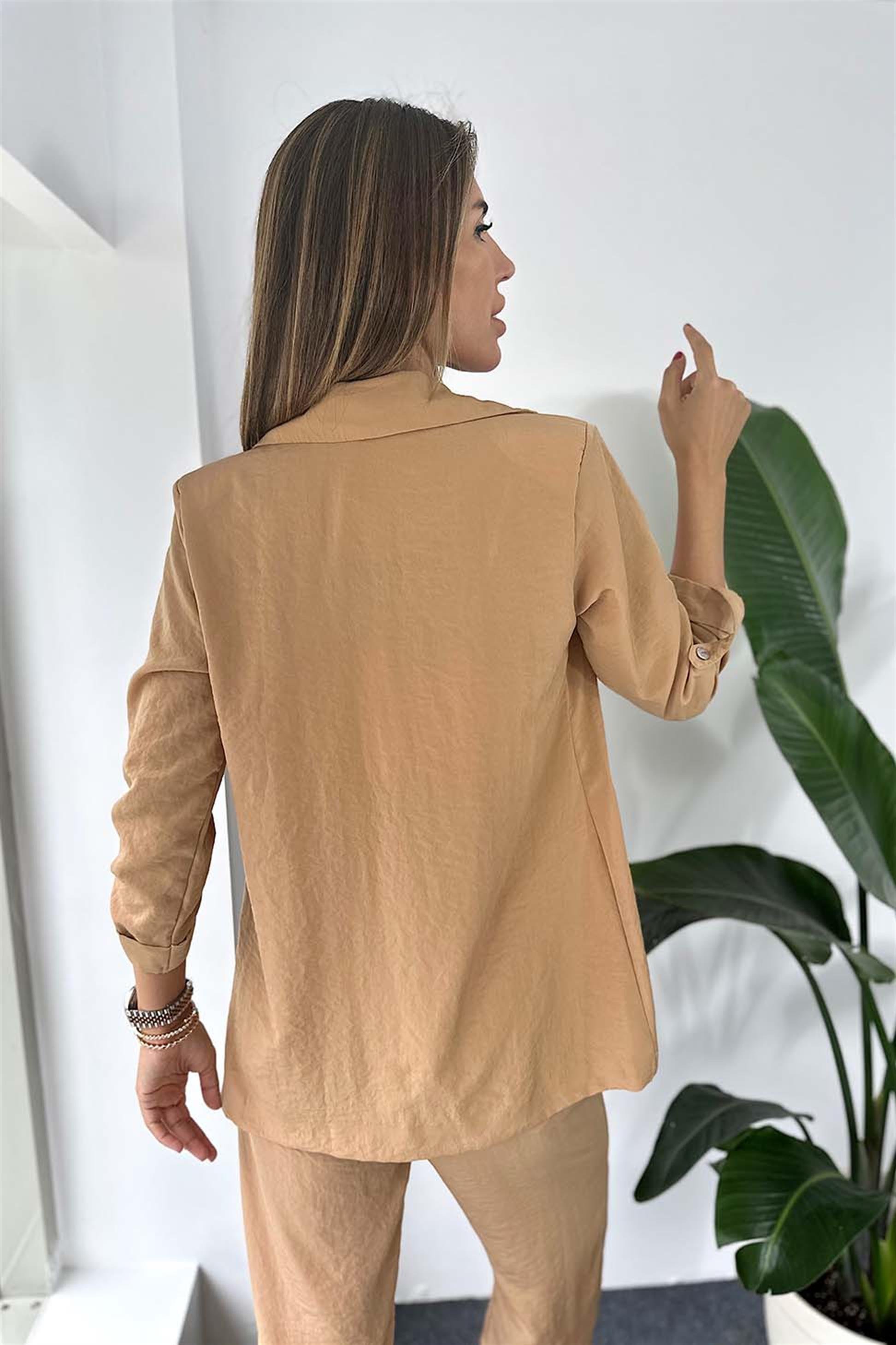 Premium Kalite Viskon Kumaş Kolu Katlama Detaylı Yazlık Ceket Camel