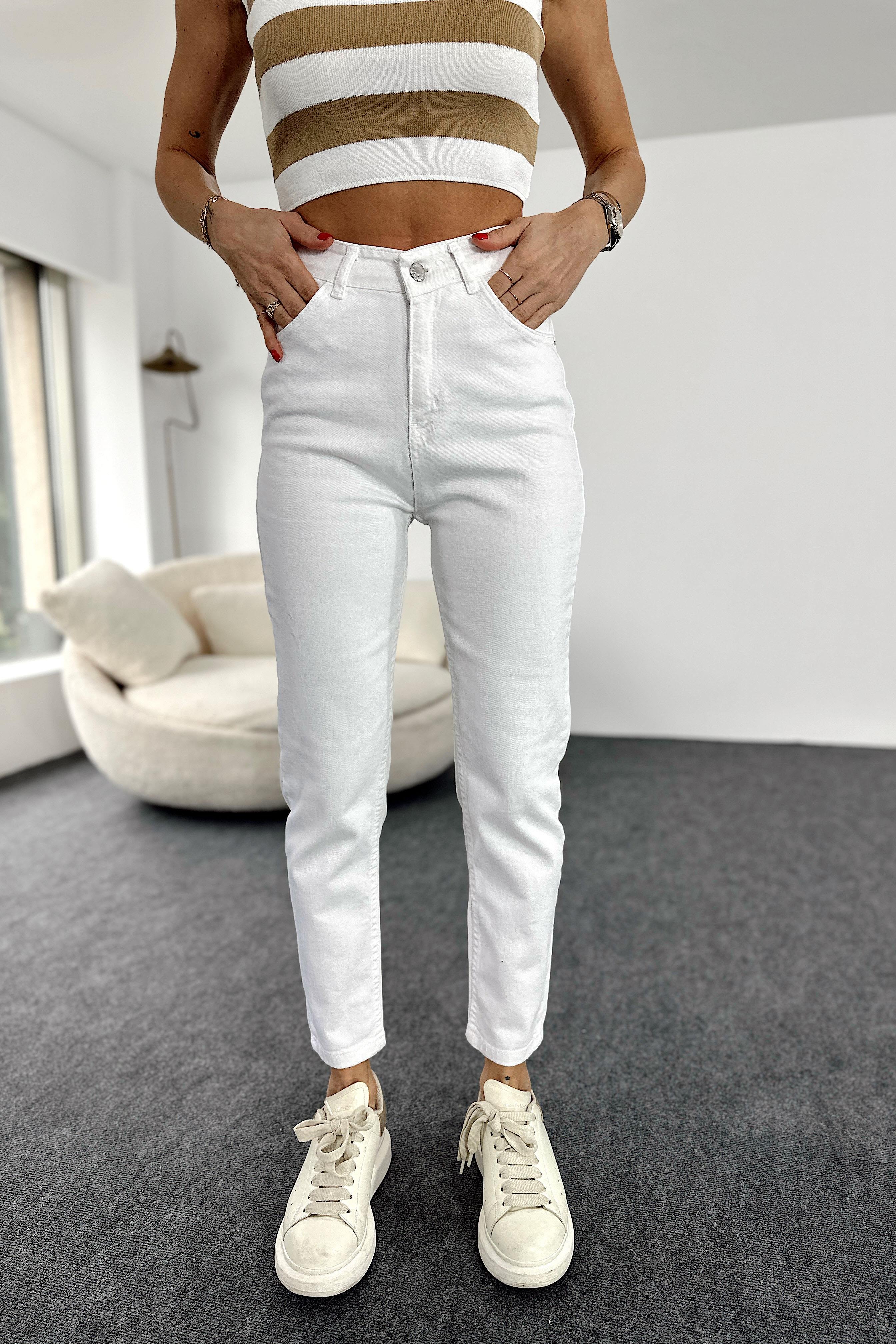 Premium Kalite Yüksek Bel Mom Jean Pantolon Beyaz