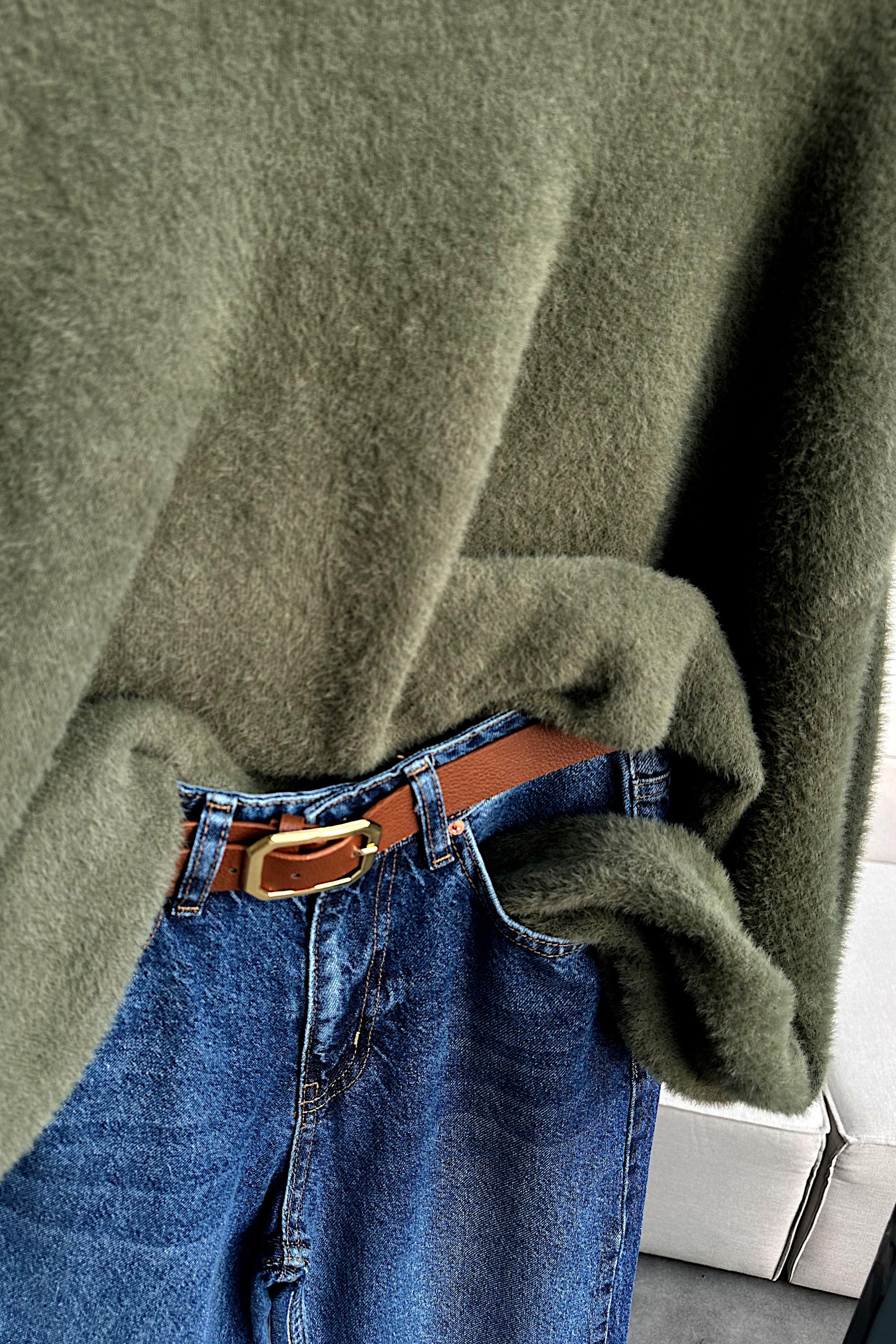 Premium Kalite Yumoş Dokulu Kazak Haki
