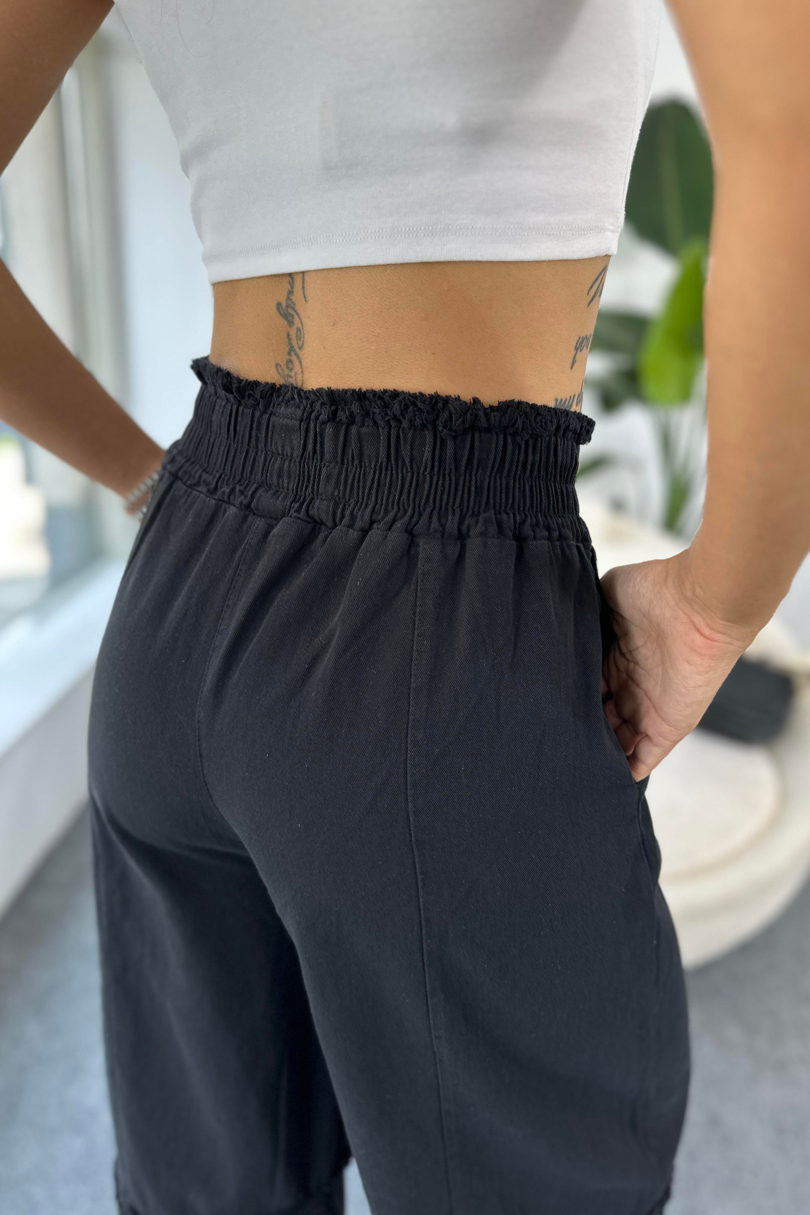 Premium Seri Gabardin Kumaş Paçası Kesik Şalvar Pantolon Siyah