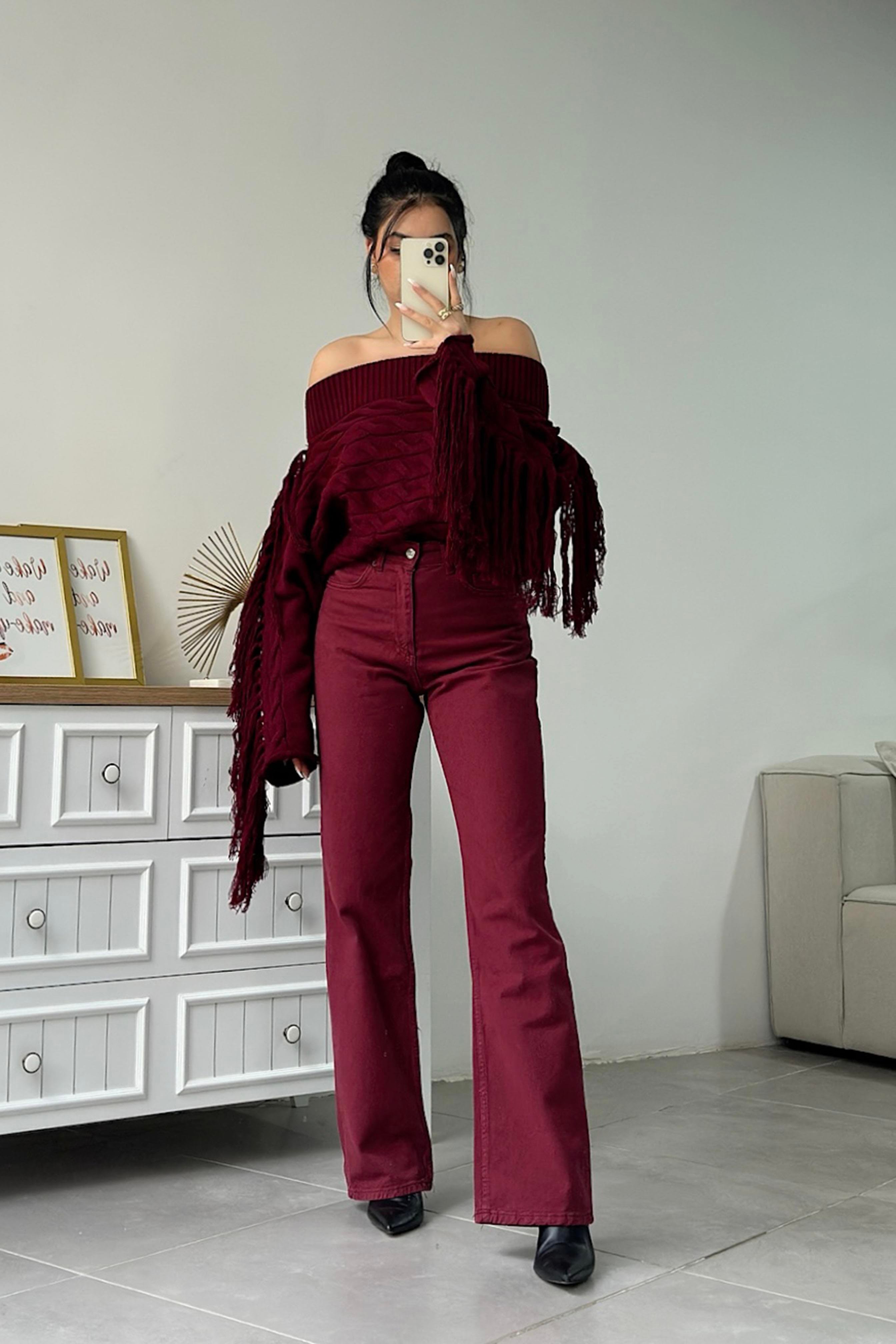 Premium Seri Madonna Yaka Püsküllü Kazak Bordo
