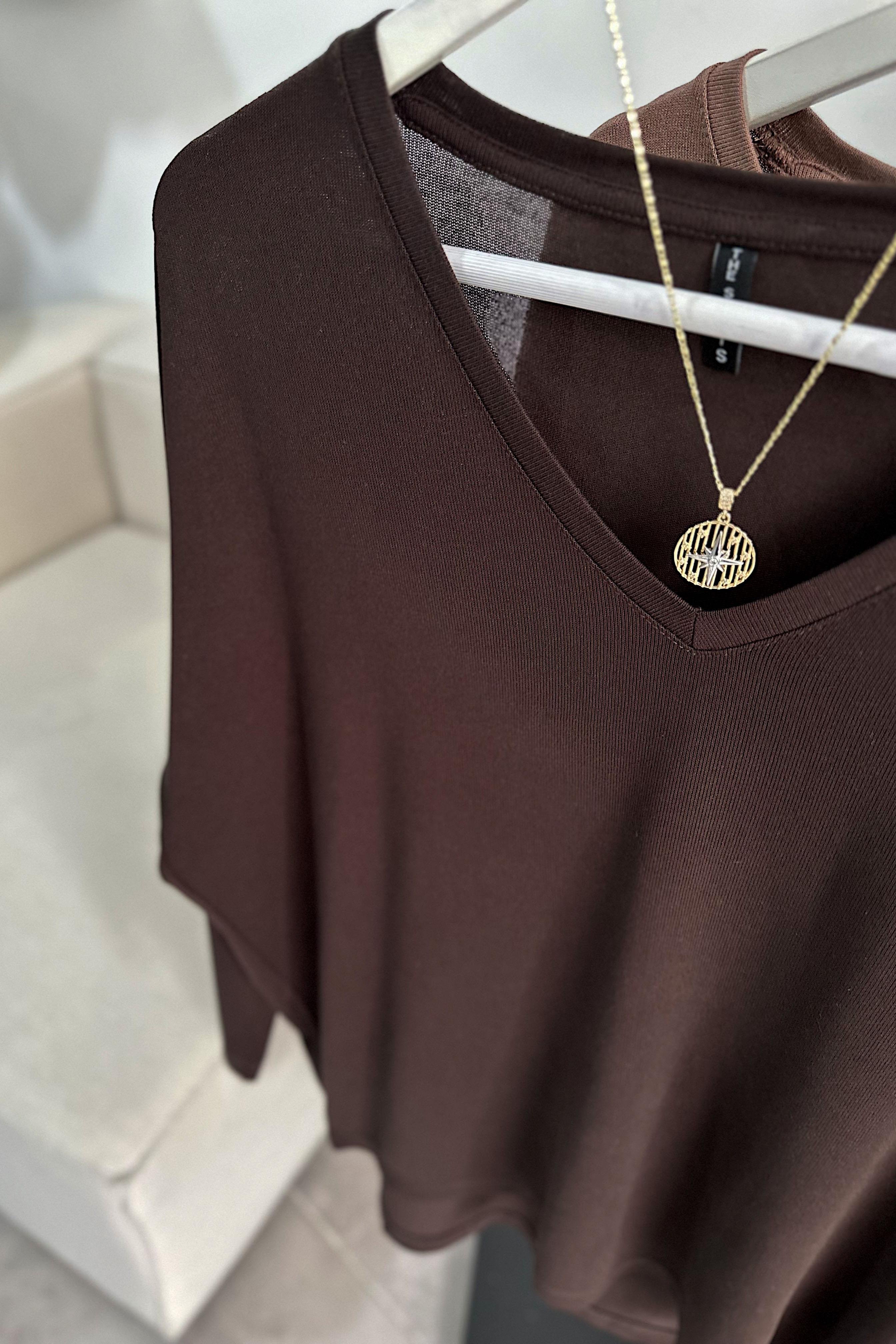 Premium Seri V Yaka Basic Bluz Acı Kahve