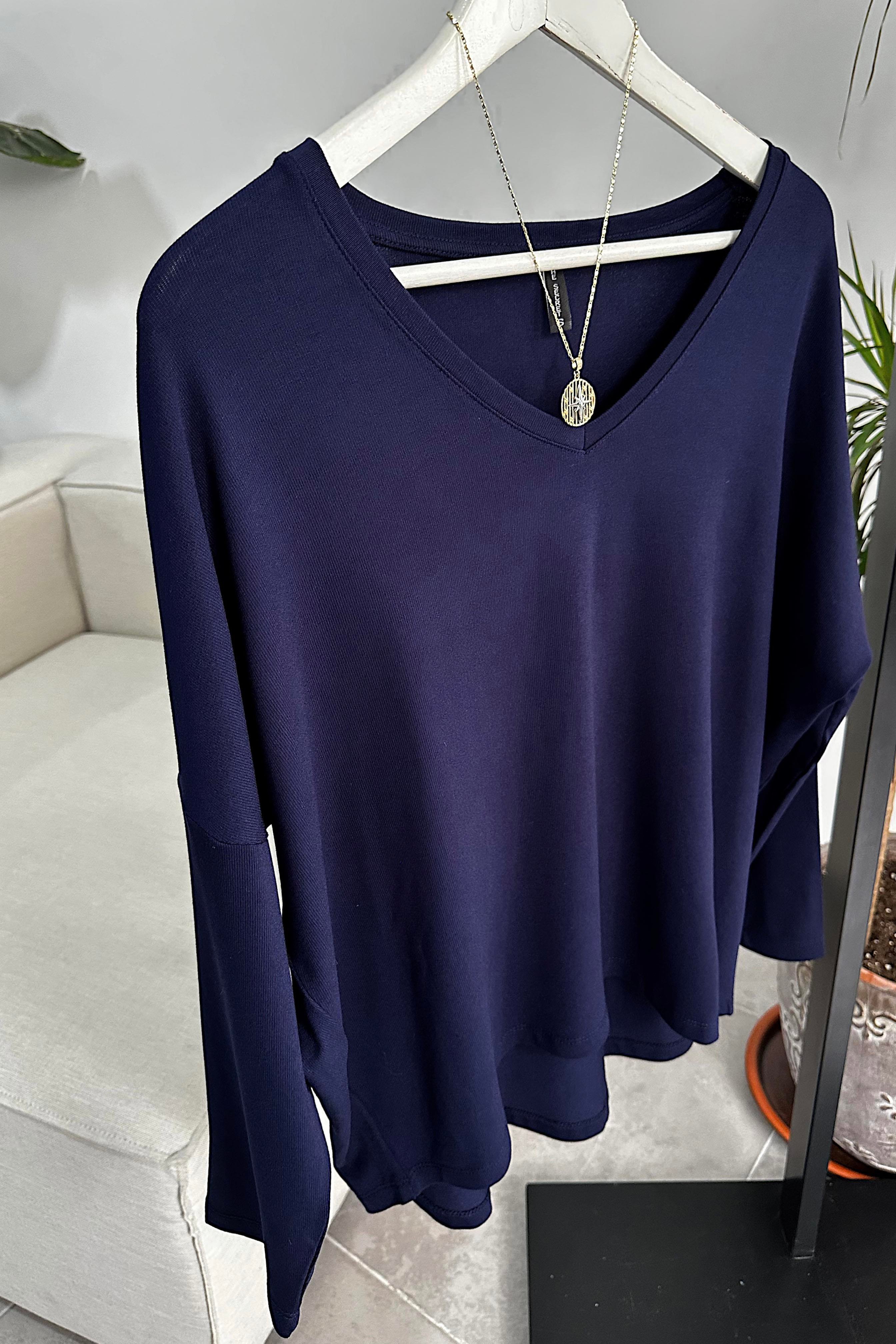 Premium Seri V Yaka Basic Bluz Lacivert