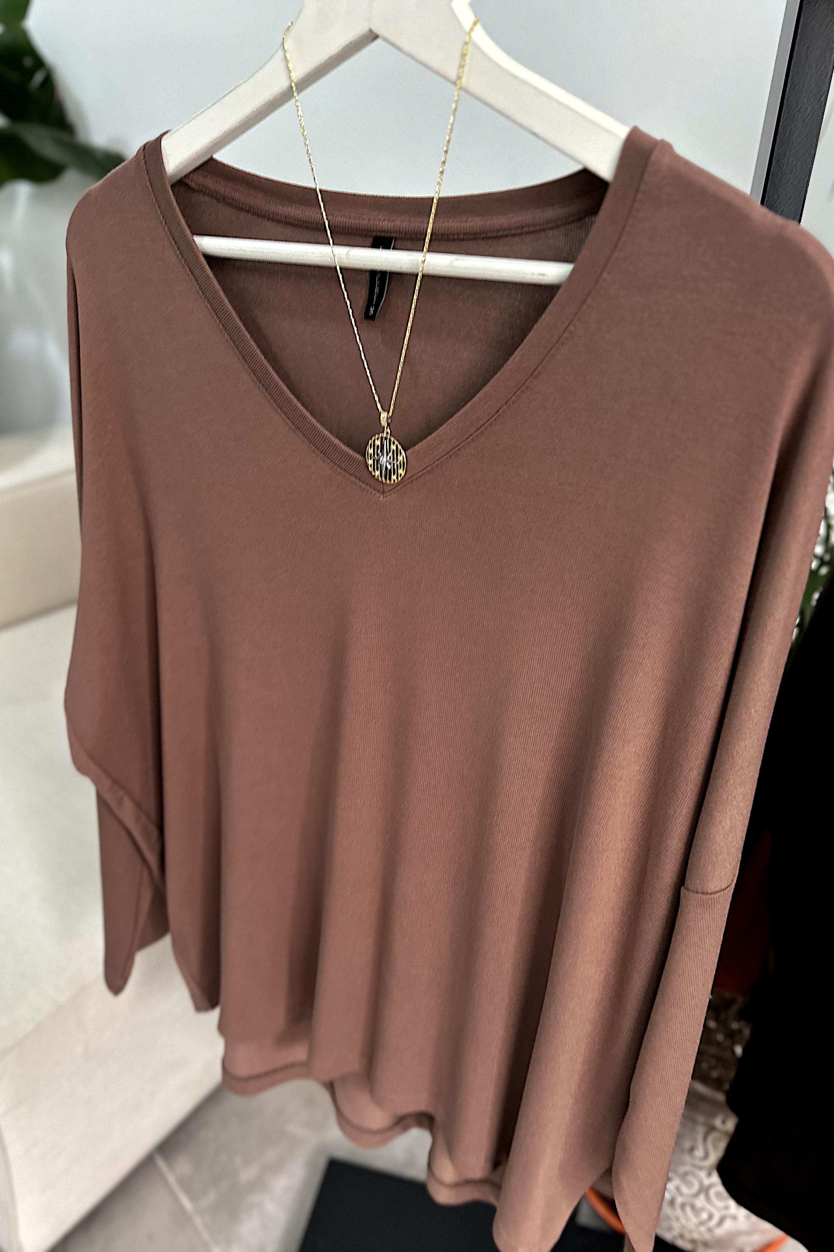Premium Seri V Yaka Basic Bluz Vizon
