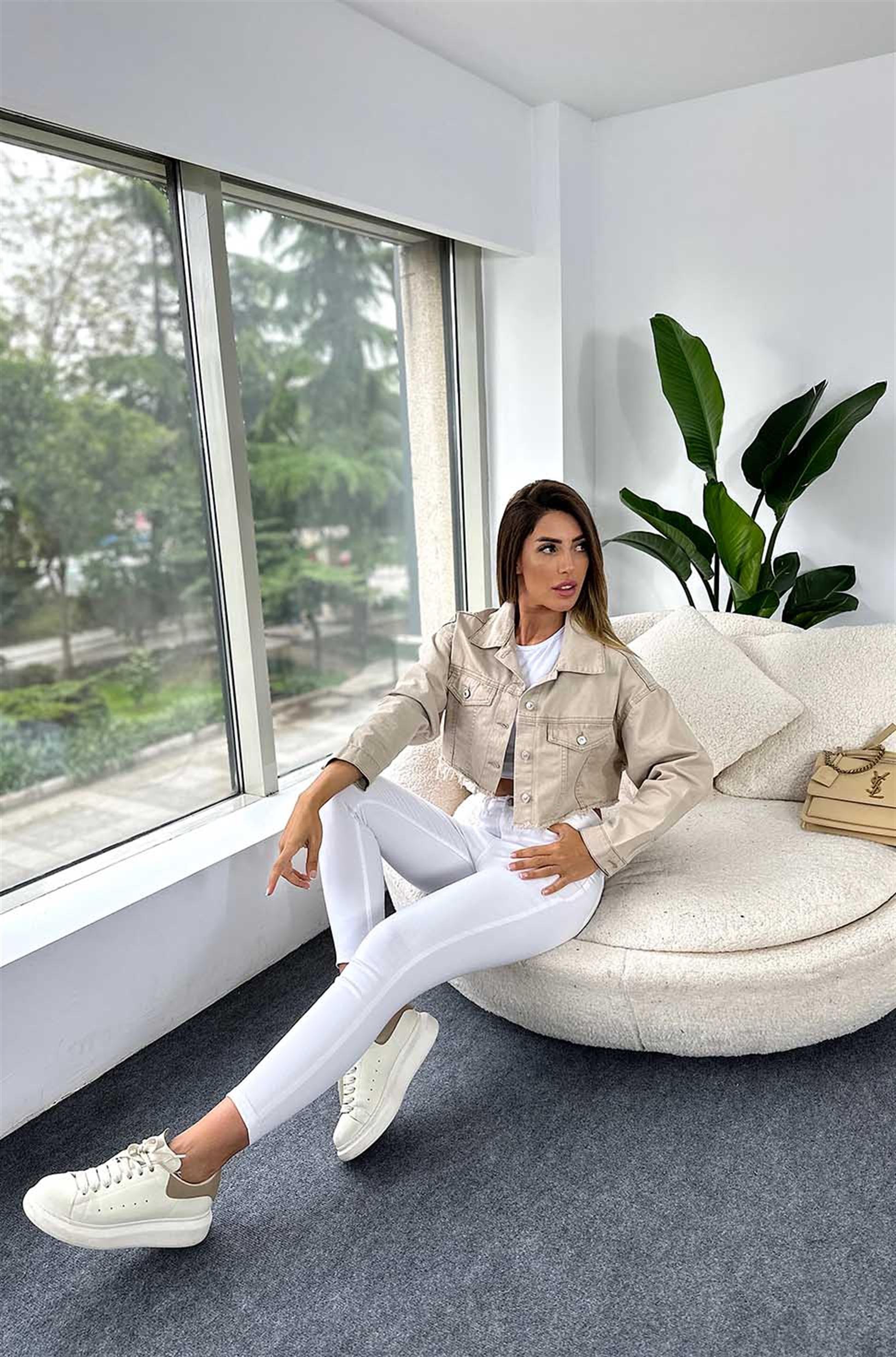 Püskül ve Cep Detay Crop Ceket Taş